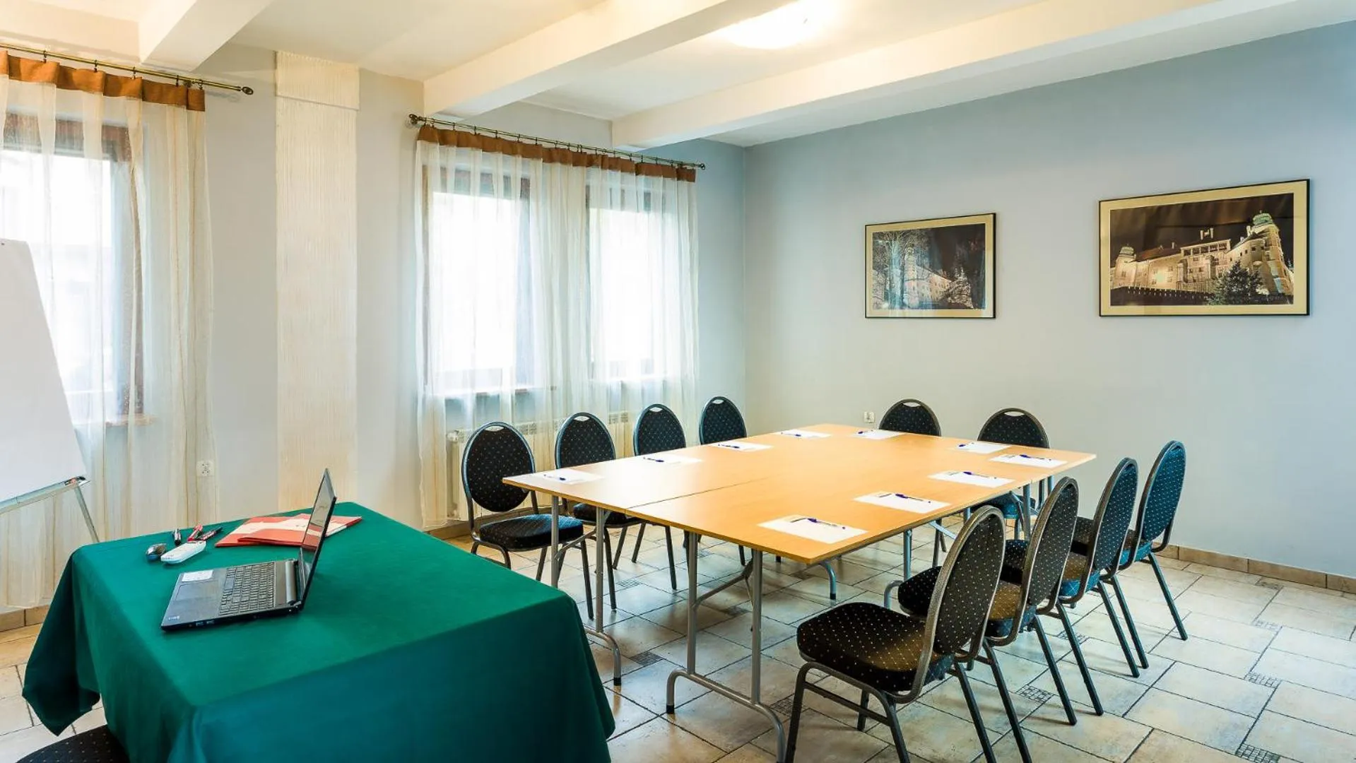Meeting/conference room in Hotel City SM Business & Spa