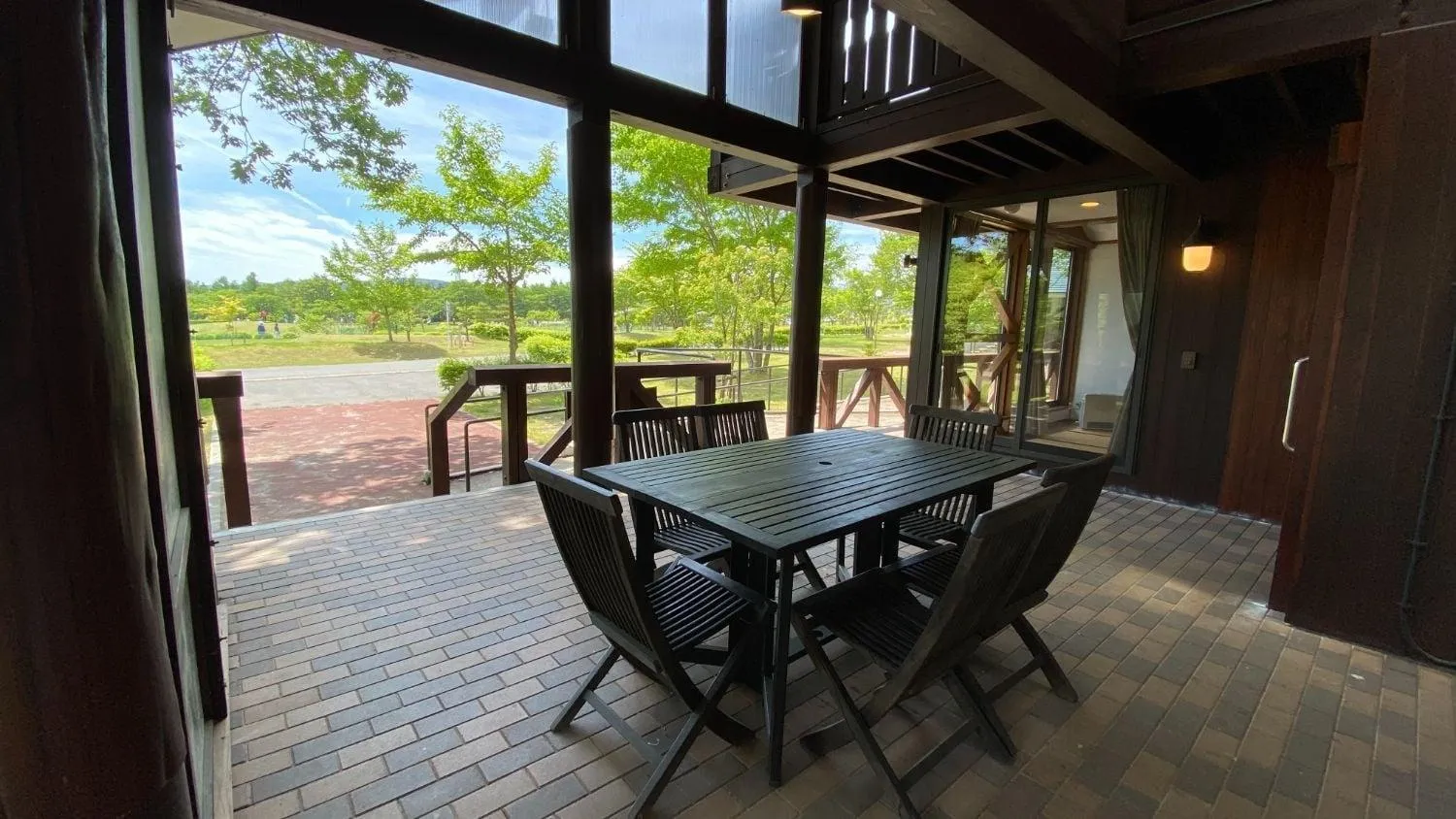 Balcony/Terrace in Tabinoteitaku Yakurai Cottage