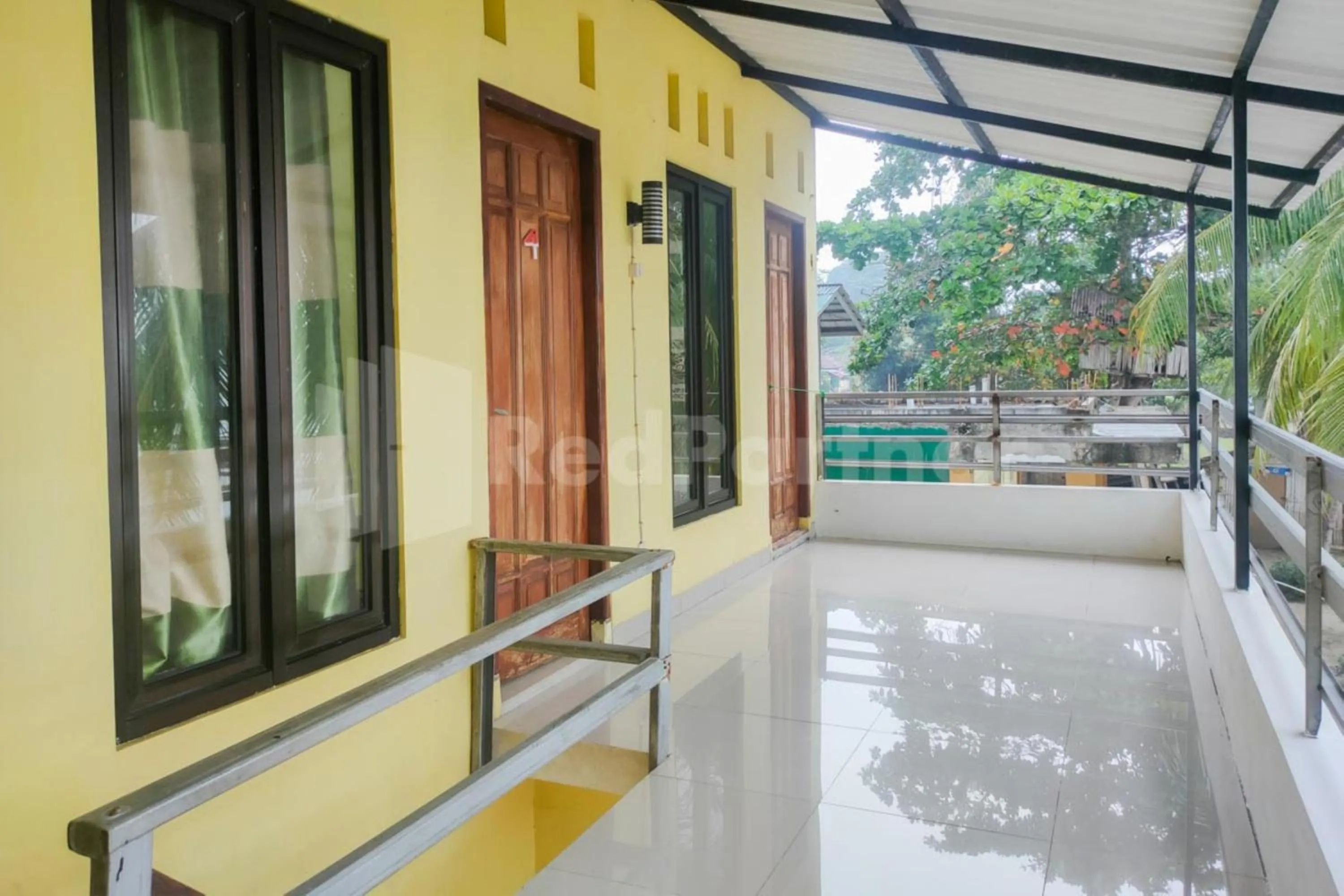 Ambarita Seaview RedPartner