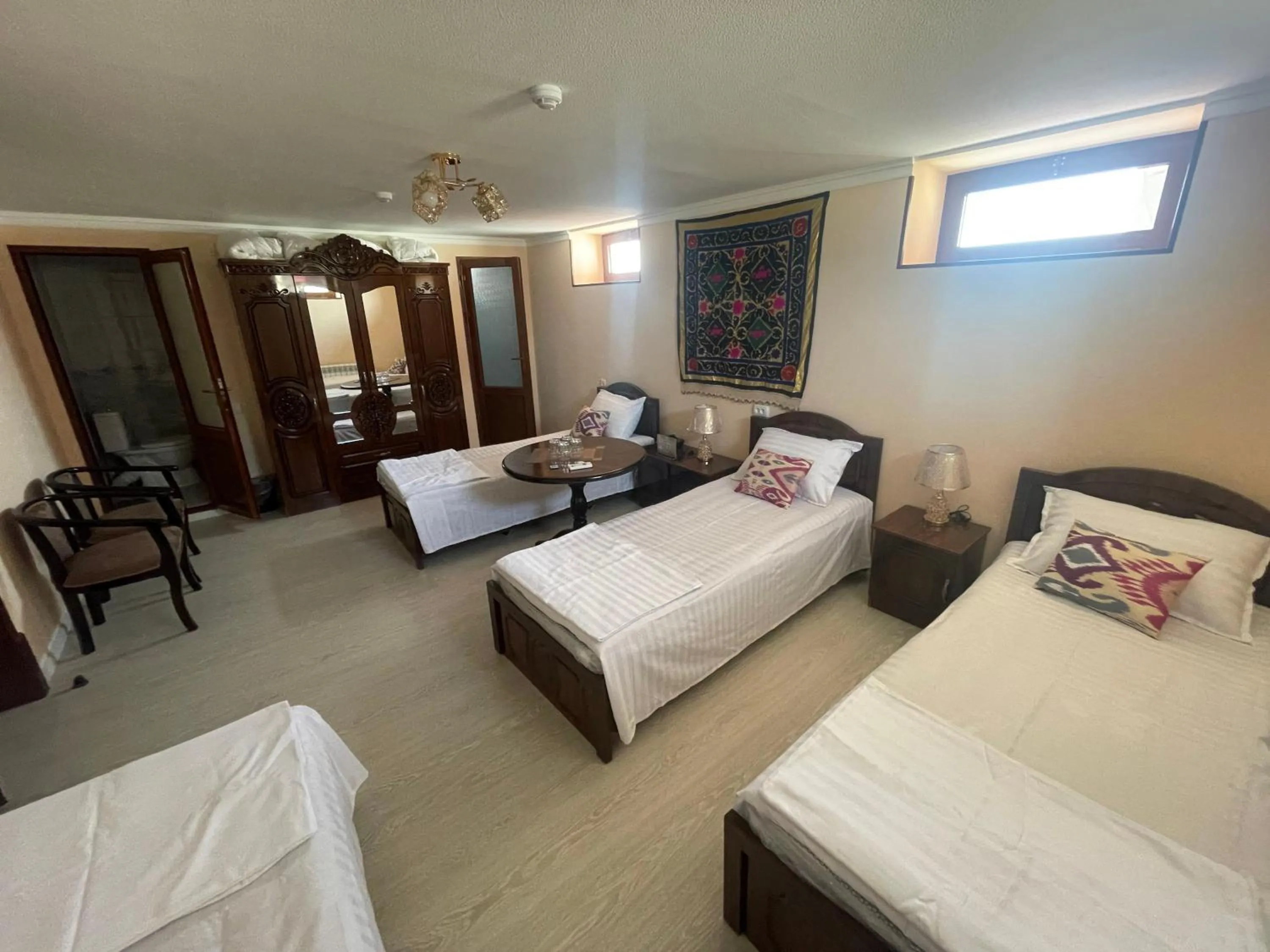 Bed in Hotel Samarkand Ali