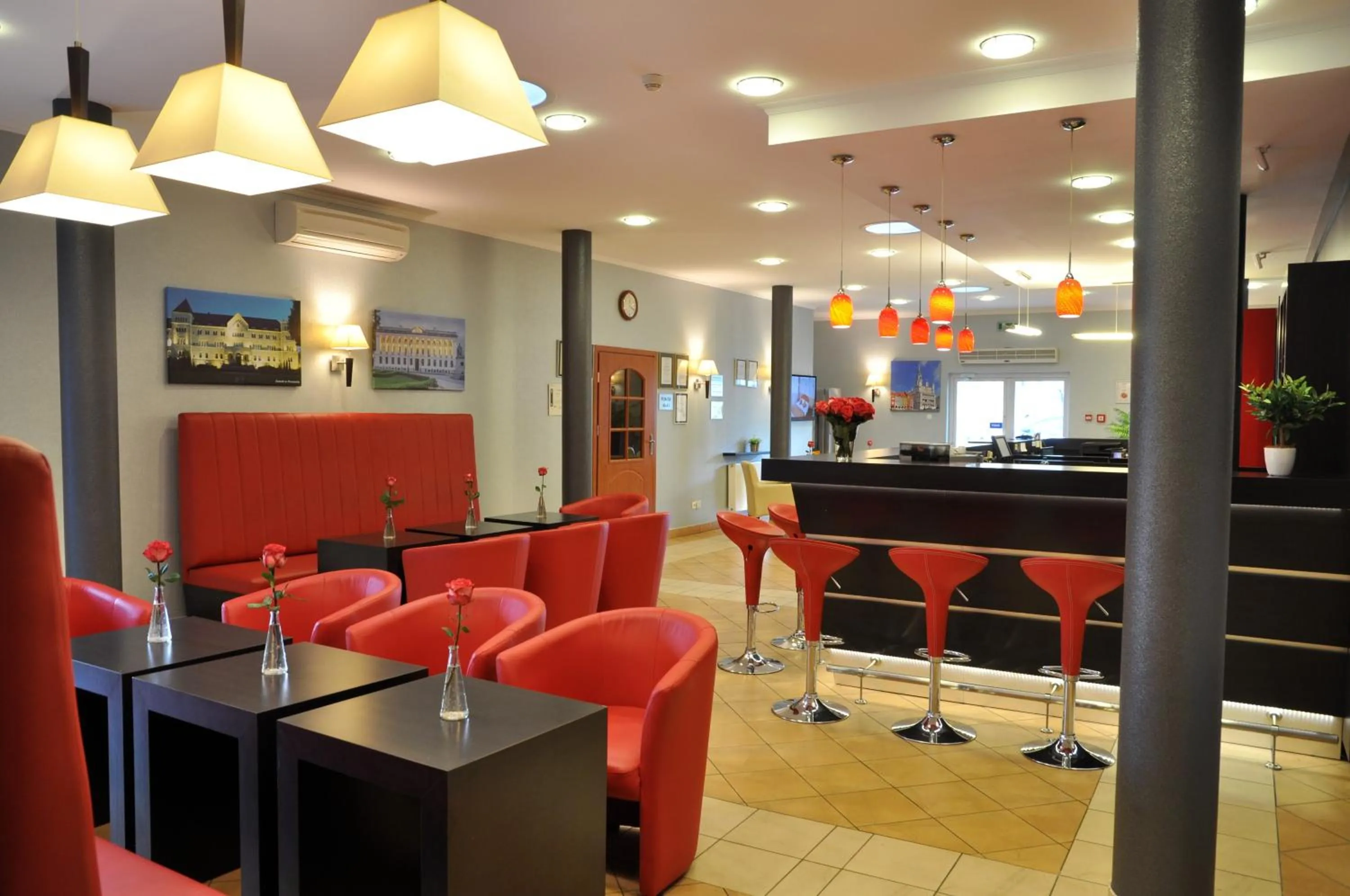 Lobby or reception in Hotel Topaz Poznań Centrum