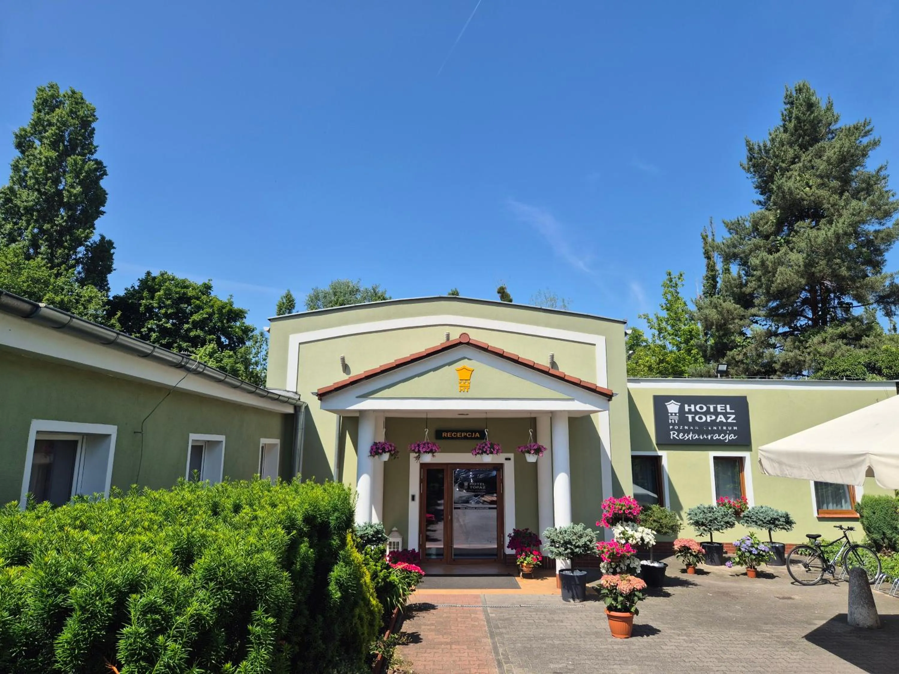 Property building in Hotel Topaz Poznań Centrum