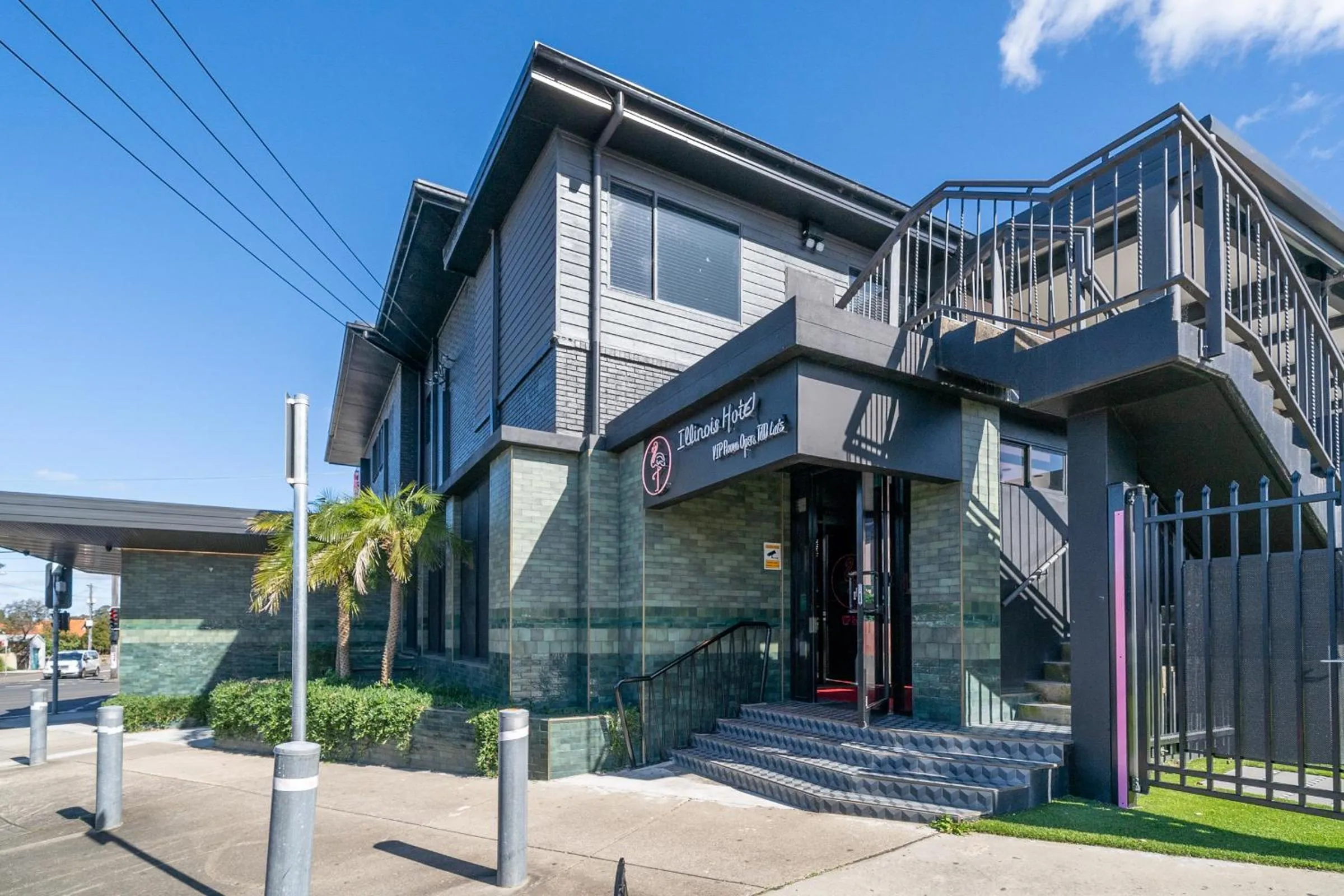 Property building in Illinois Hotel