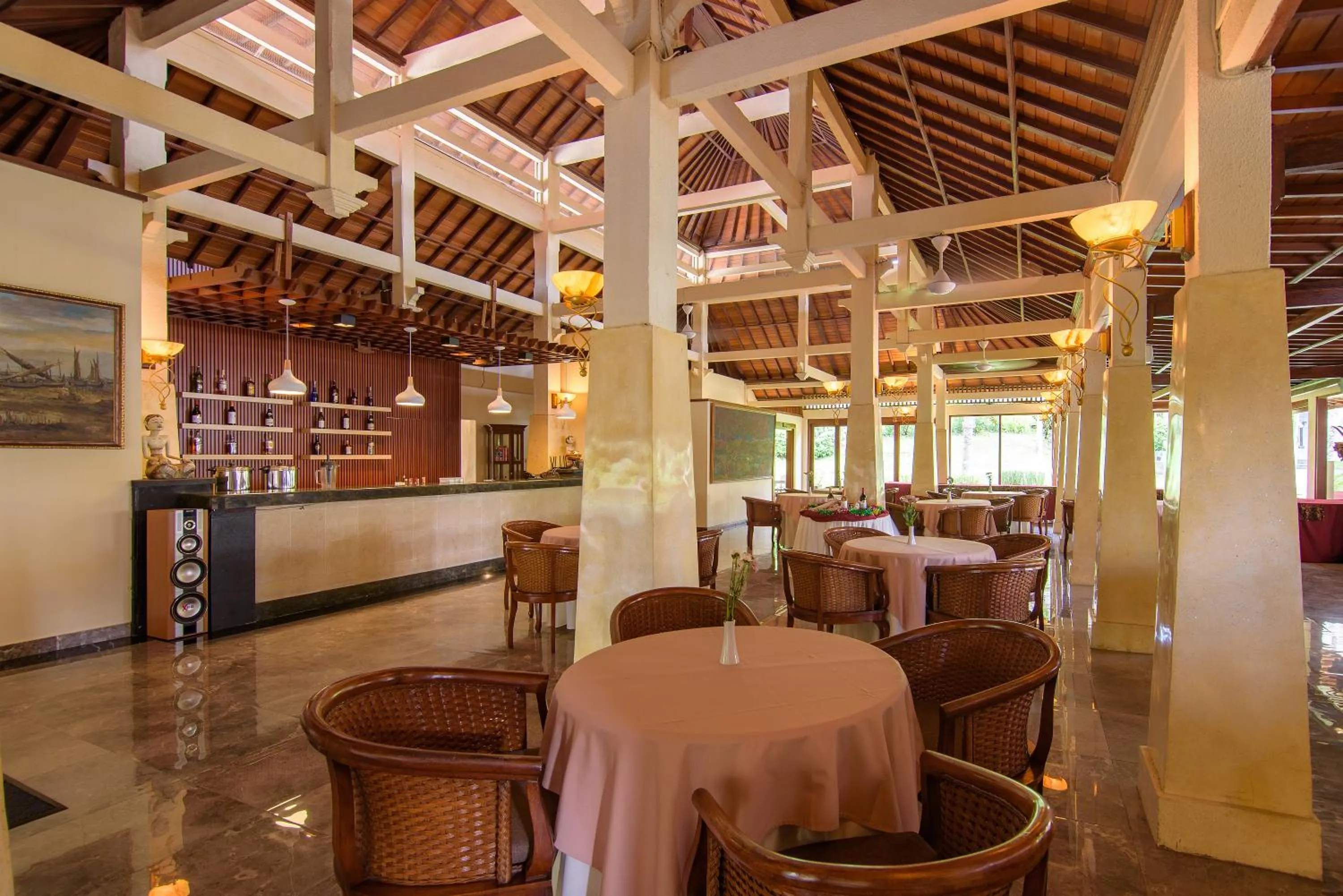 Restaurant/places to eat in Champlung Sari Villa & Spa Ubud