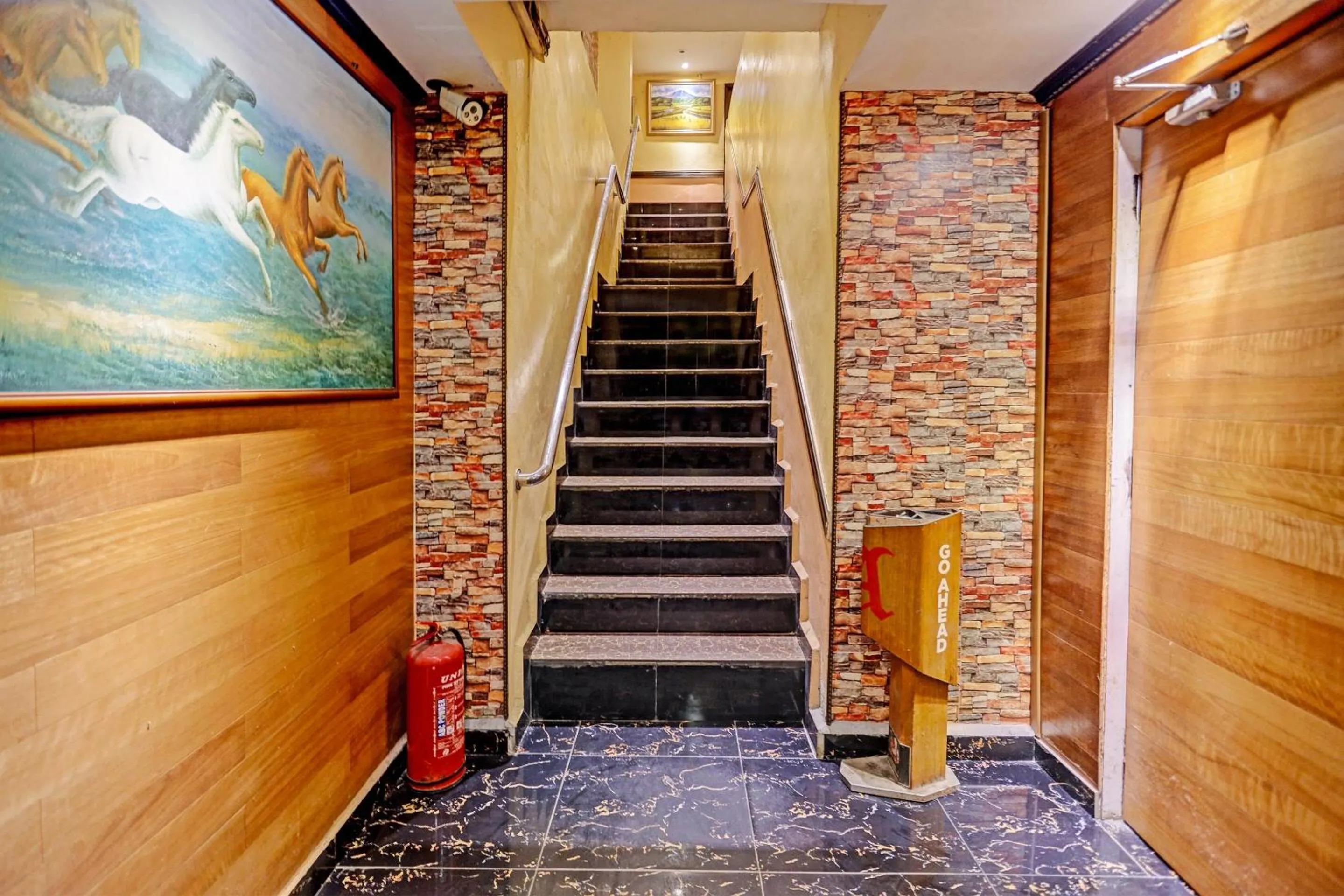 Lobby or reception in Hotel O Jasmine 999