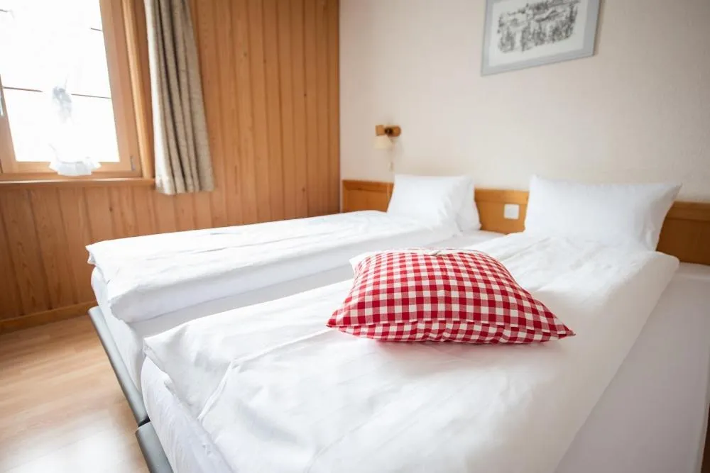 Bed in Kurhaus Heiligkreuz