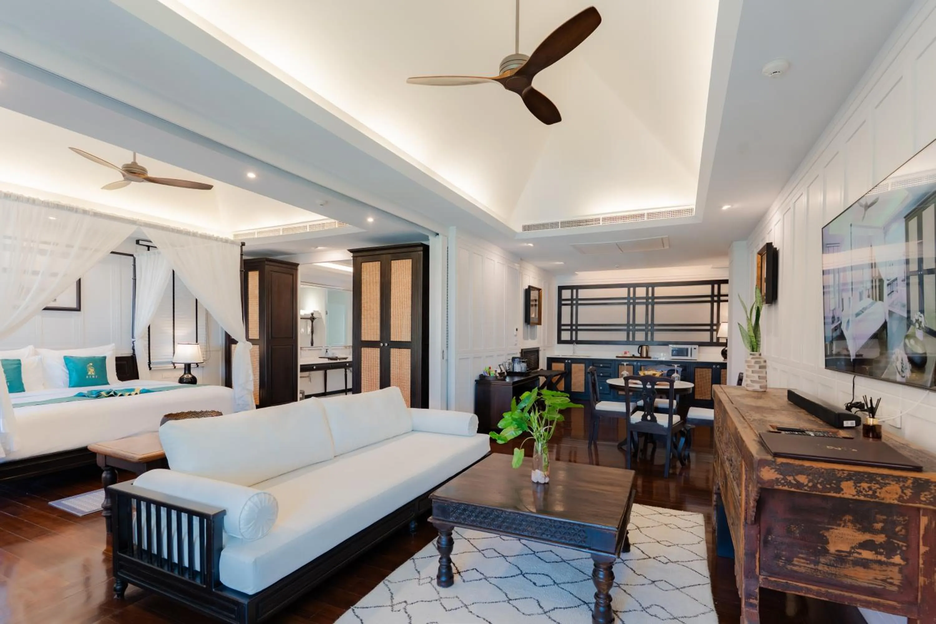 Living room, Bed in Siri Village Chiang Mai