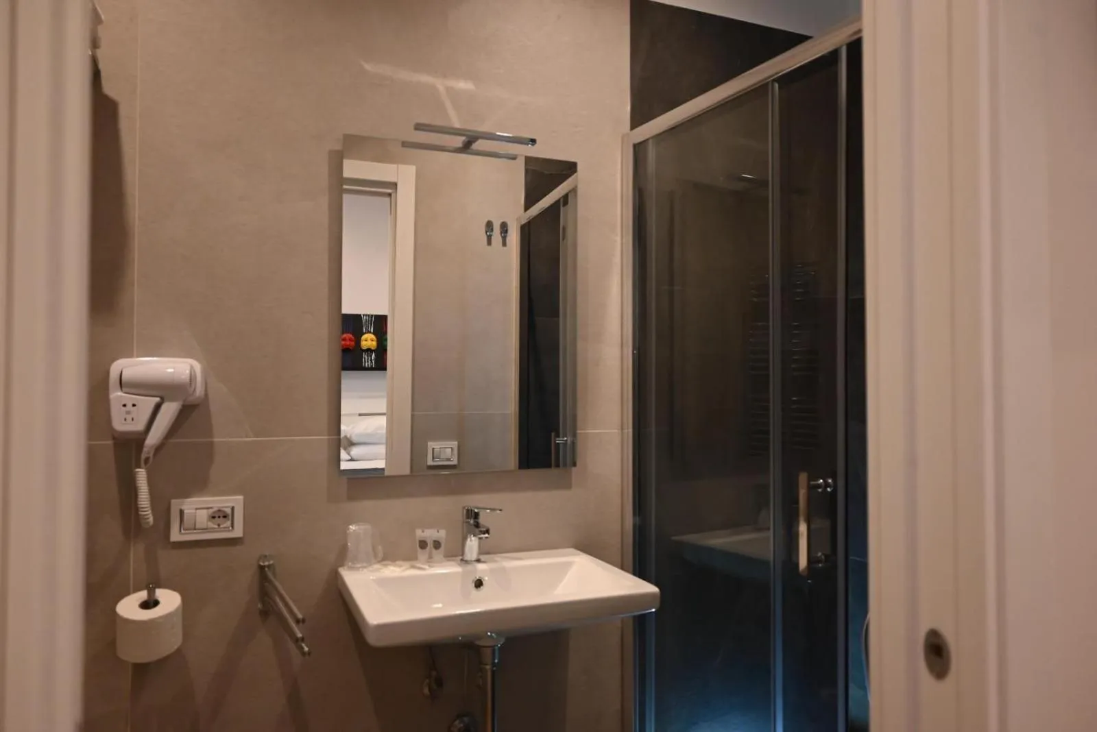 Bathroom in B&B Palazzina Avallone