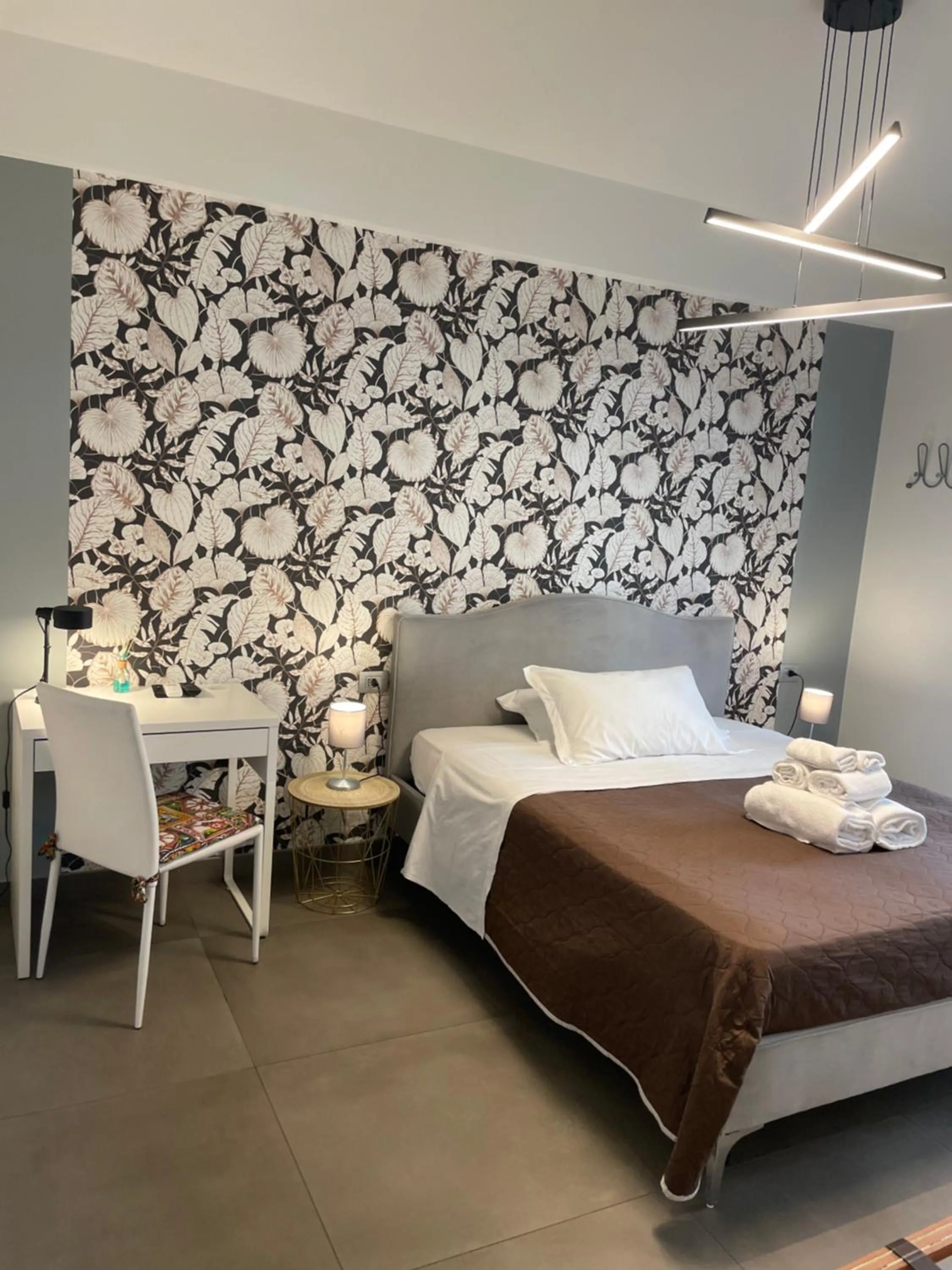 Photo of the whole room in Stella Rooms