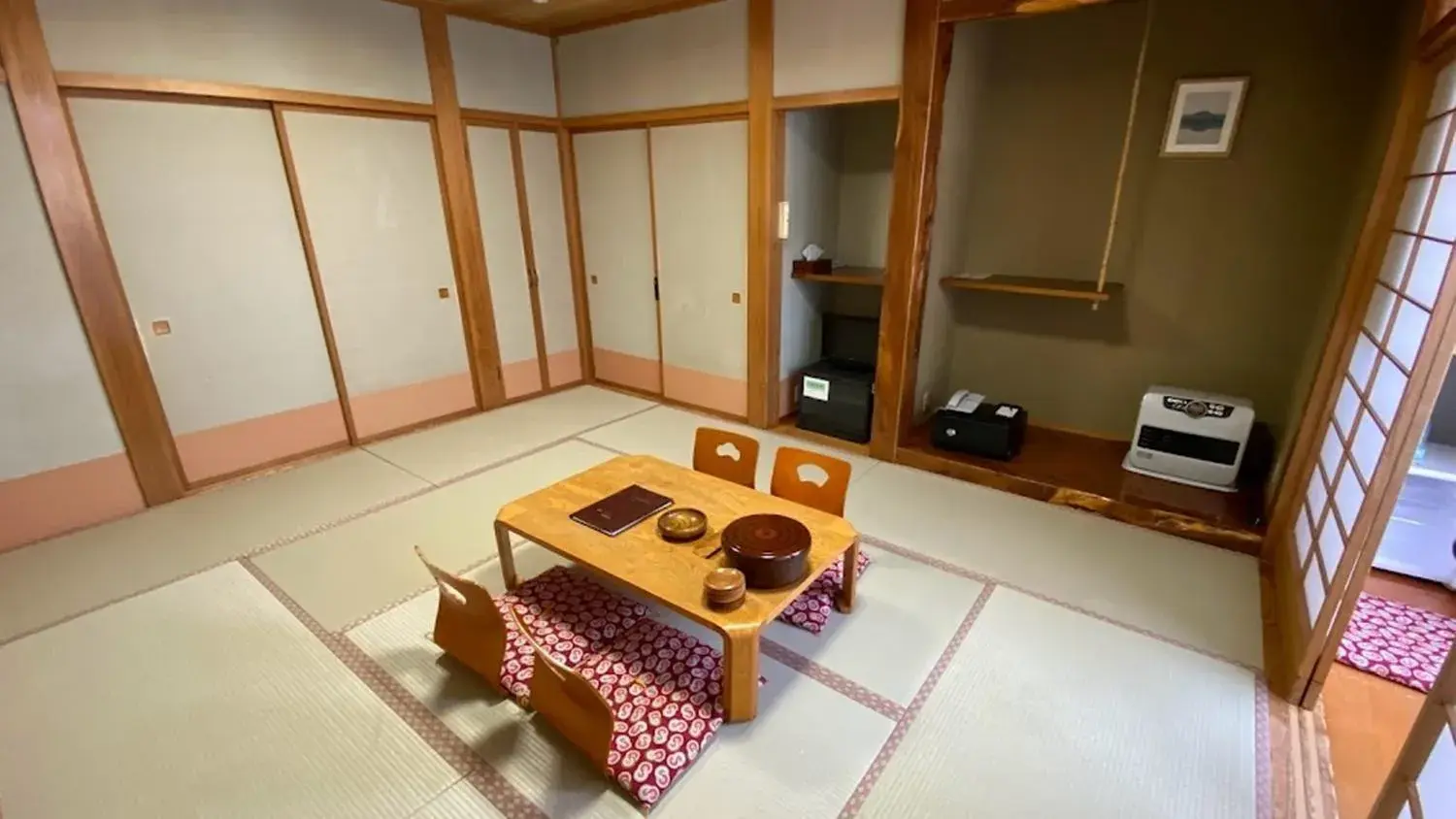 Superior Family Room - single occupancy in Tabinoyado Yakurai Rinsenkan Superior Family Room - single occupancy in Tabinoyado Yakurai Rinsenkan