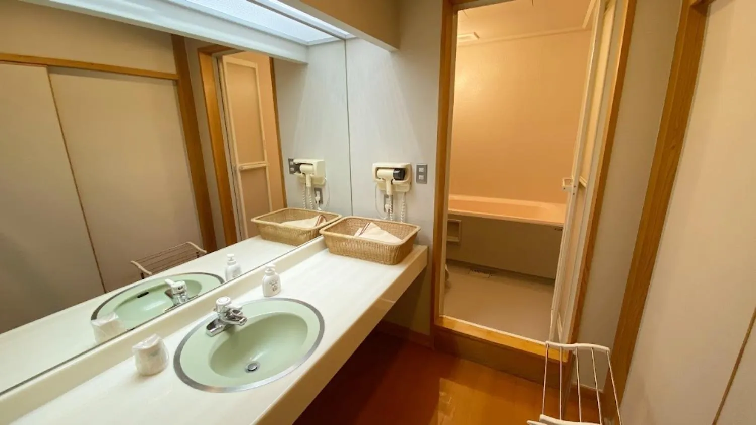 Tabinoyado Yakurai Rinsenkan