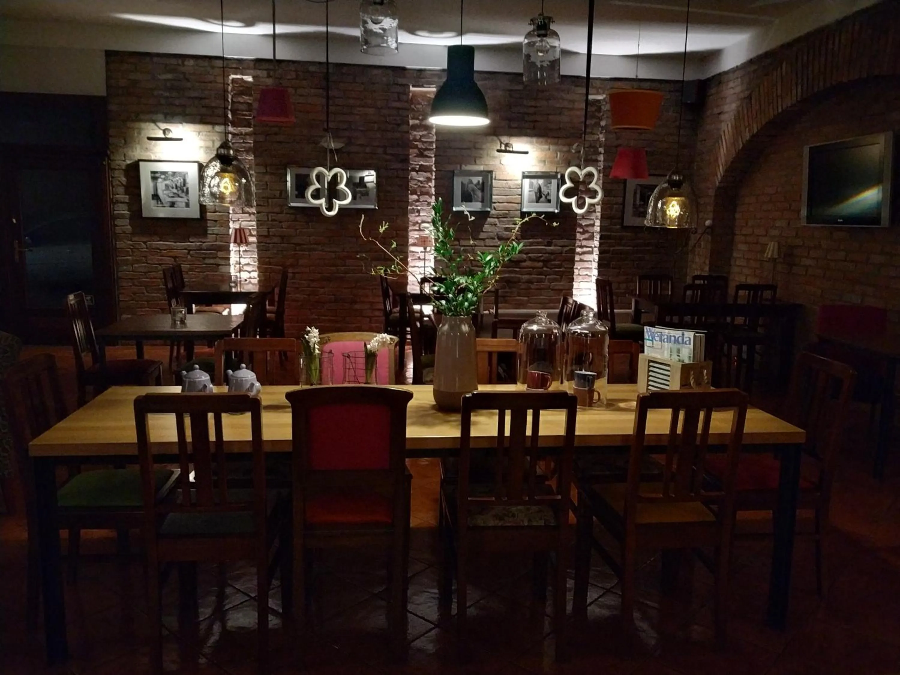 Communal lounge/ TV room in Hotel Stare Miasto Old Town