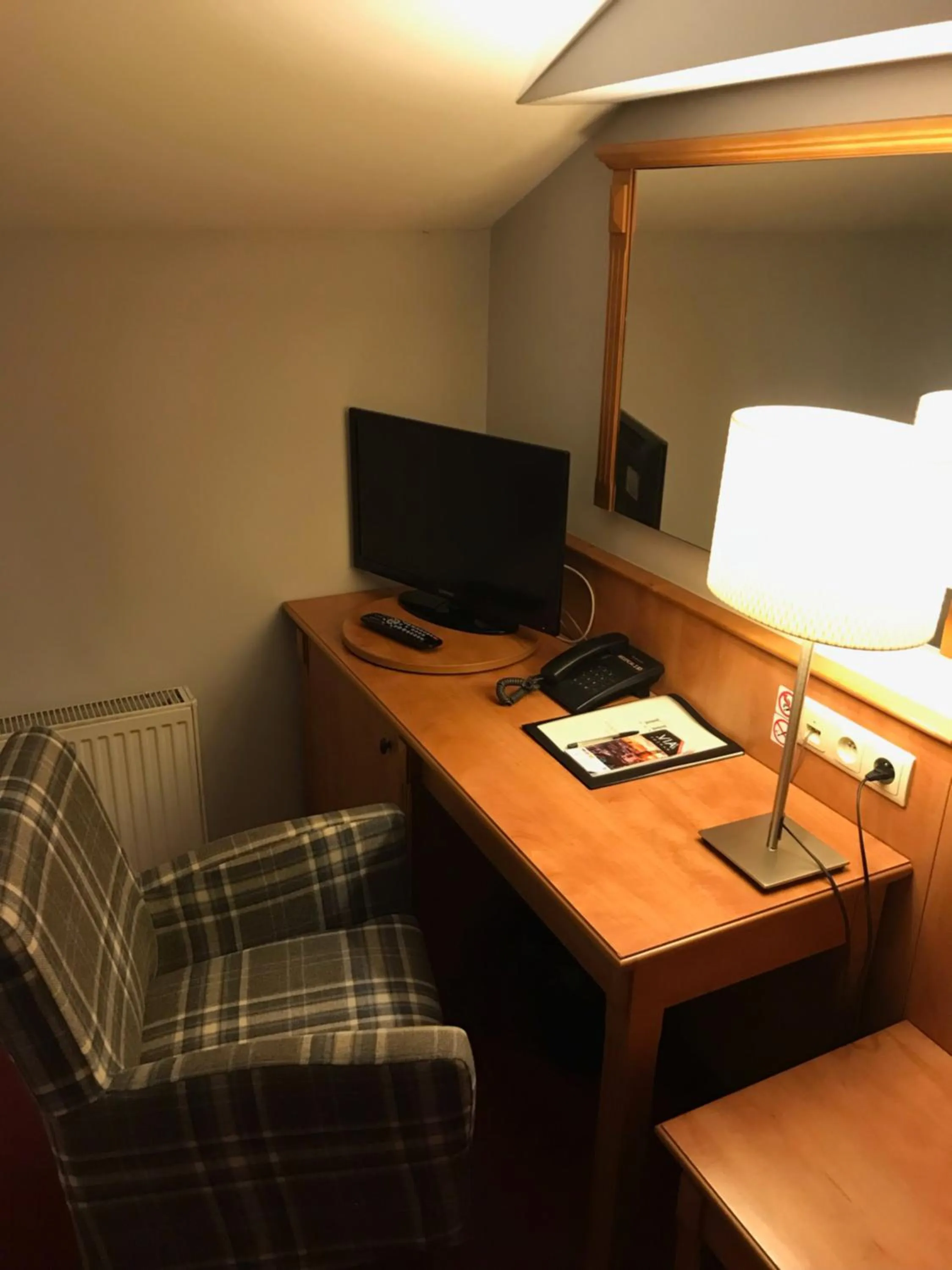 TV and multimedia in Hotel Stare Miasto Old Town