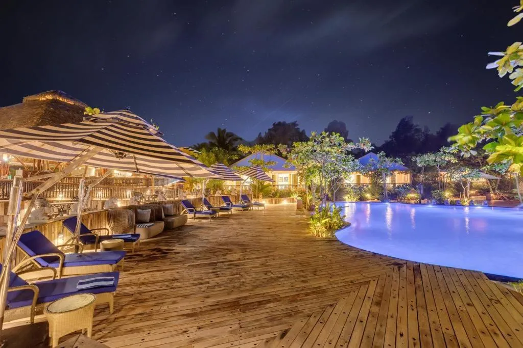 Swimming pool in Mayfair On Sea, Morjim Beach, Goa