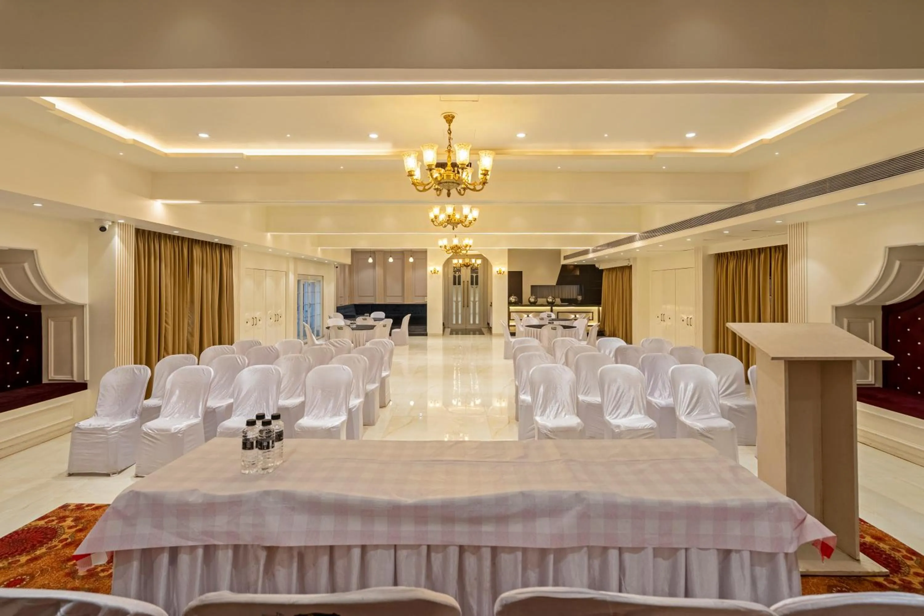 Banquet/Function facilities in Treebo Prasha