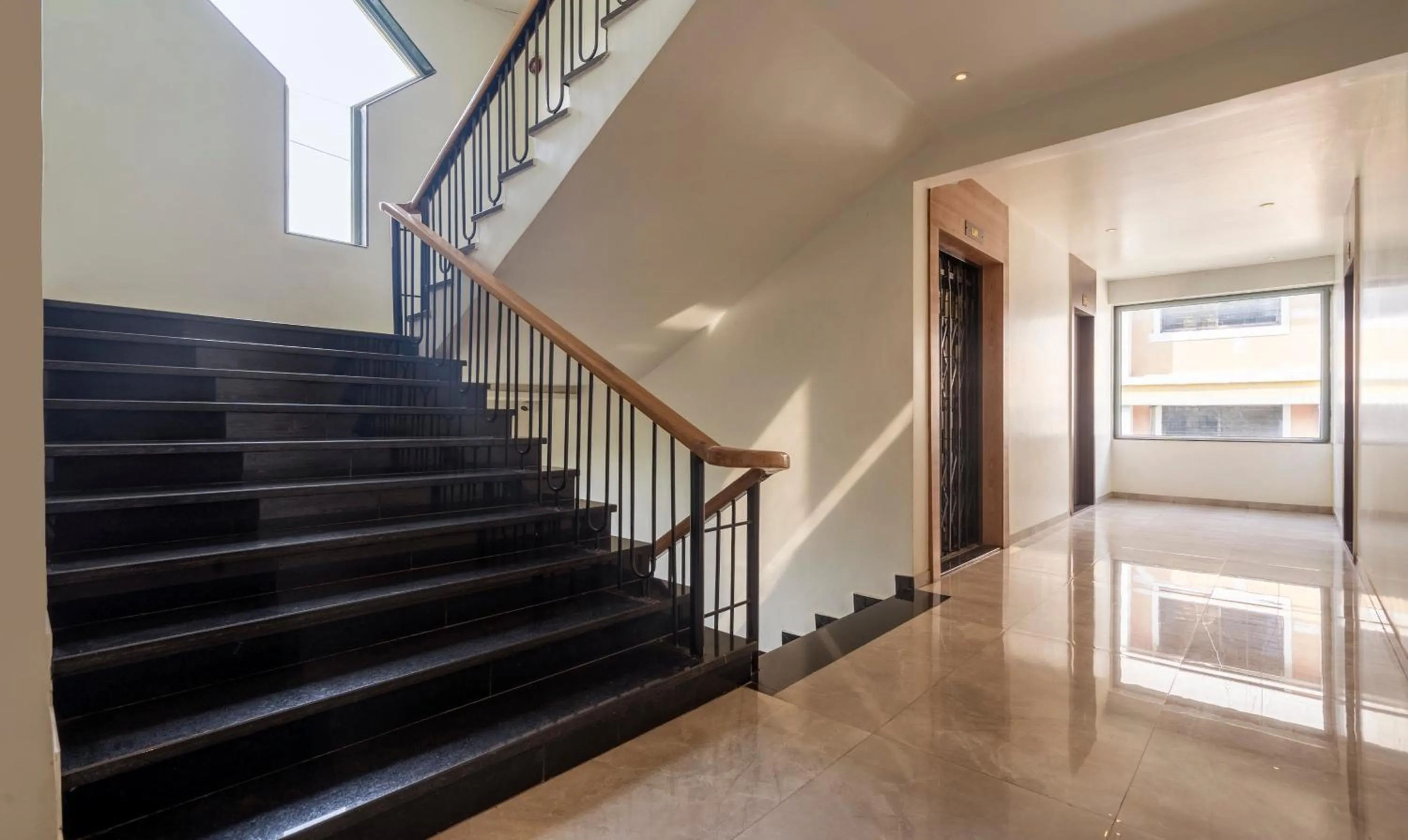 Lobby or reception in Treebo Prasha