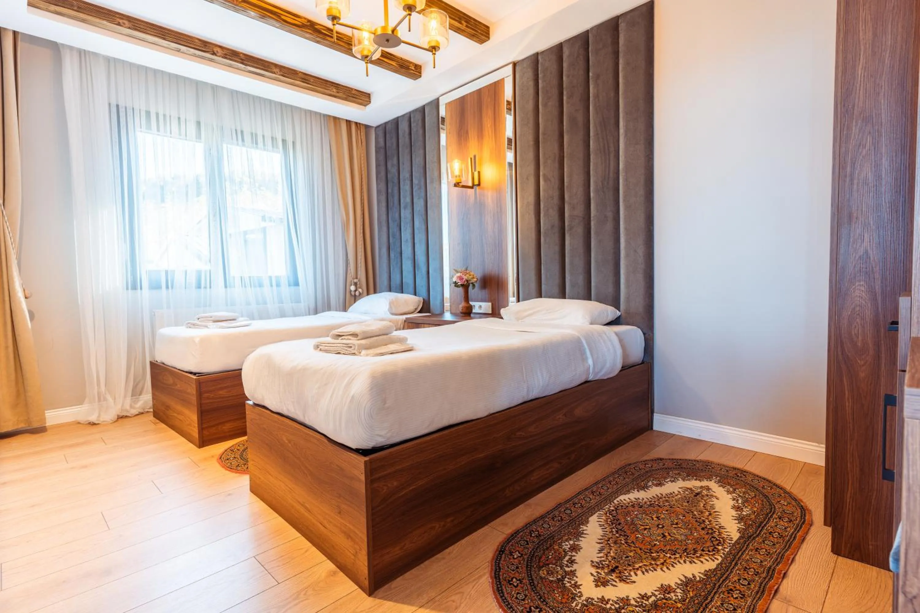 Photo of the whole room in POISON GARDEN SUİTE