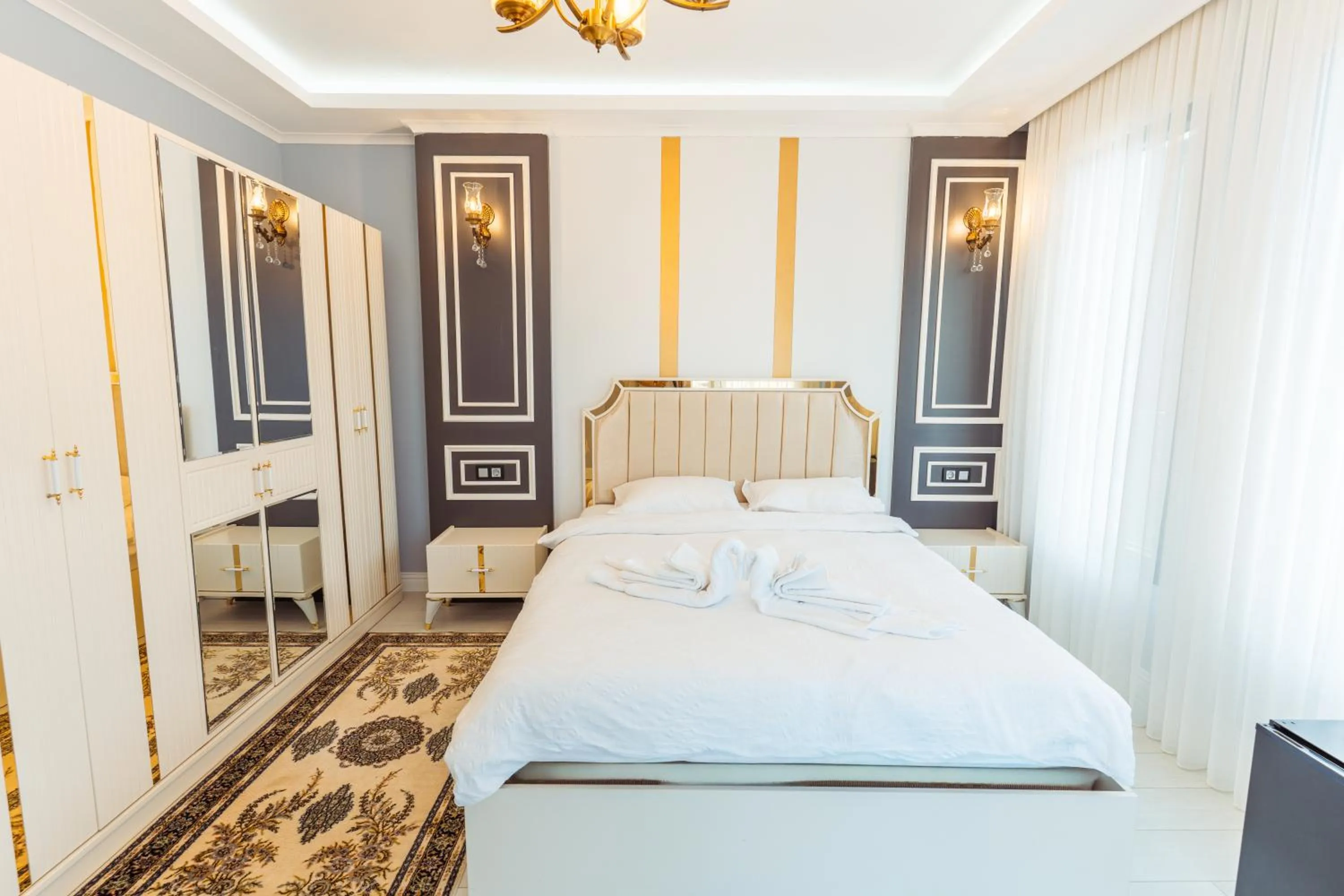 Living room in POISON GARDEN SUİTE