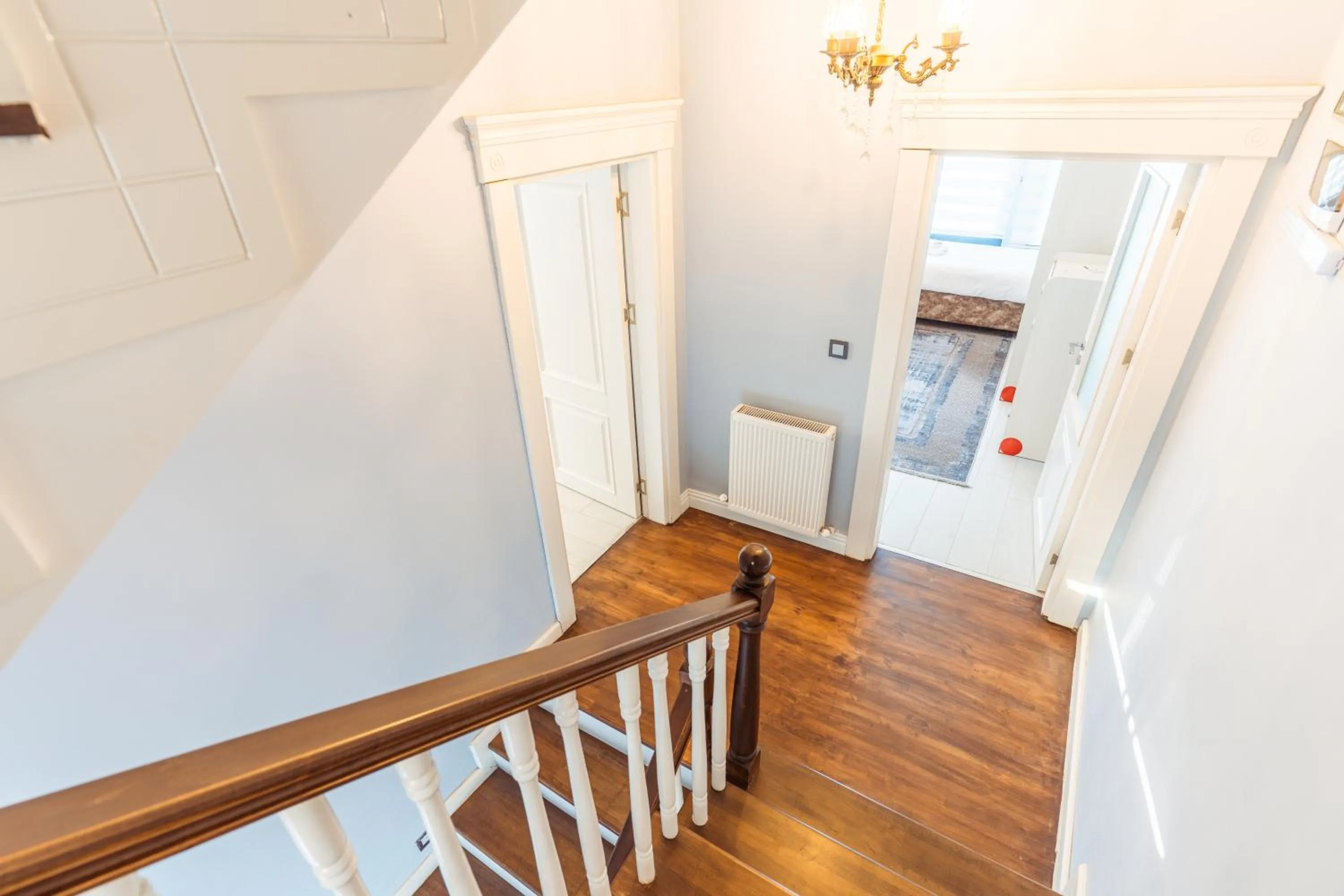 Photo of the whole room in POISON GARDEN SUİTE