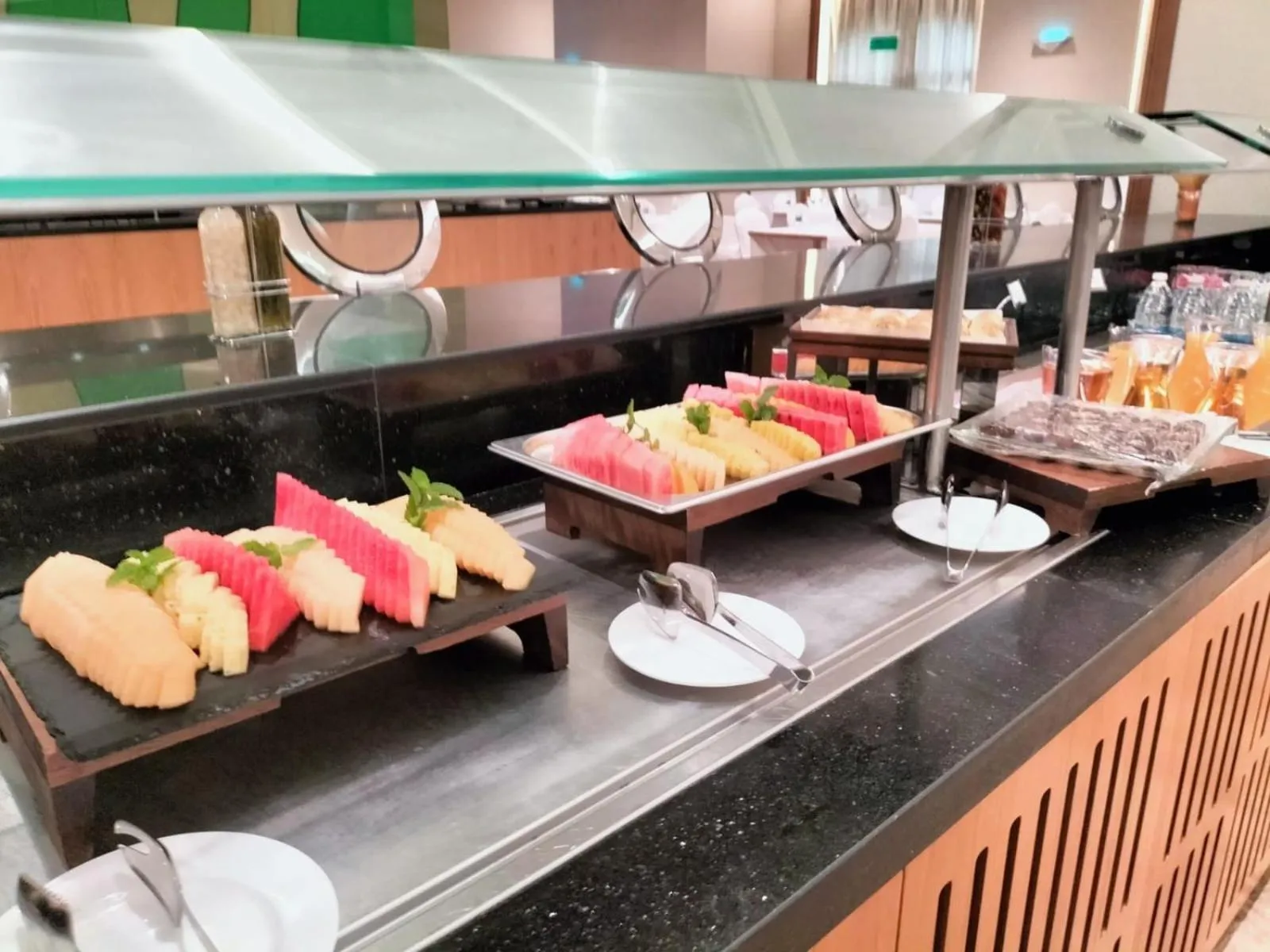 Food and drinks in Tulip Inn Majan Hotel and Suites Salalah