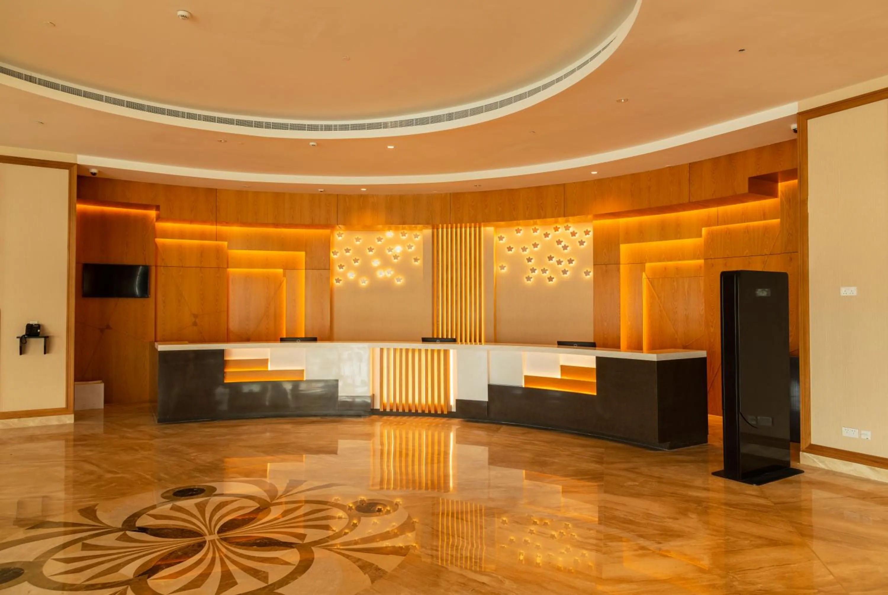Lobby or reception in Tulip Inn Majan Hotel and Suites Salalah
