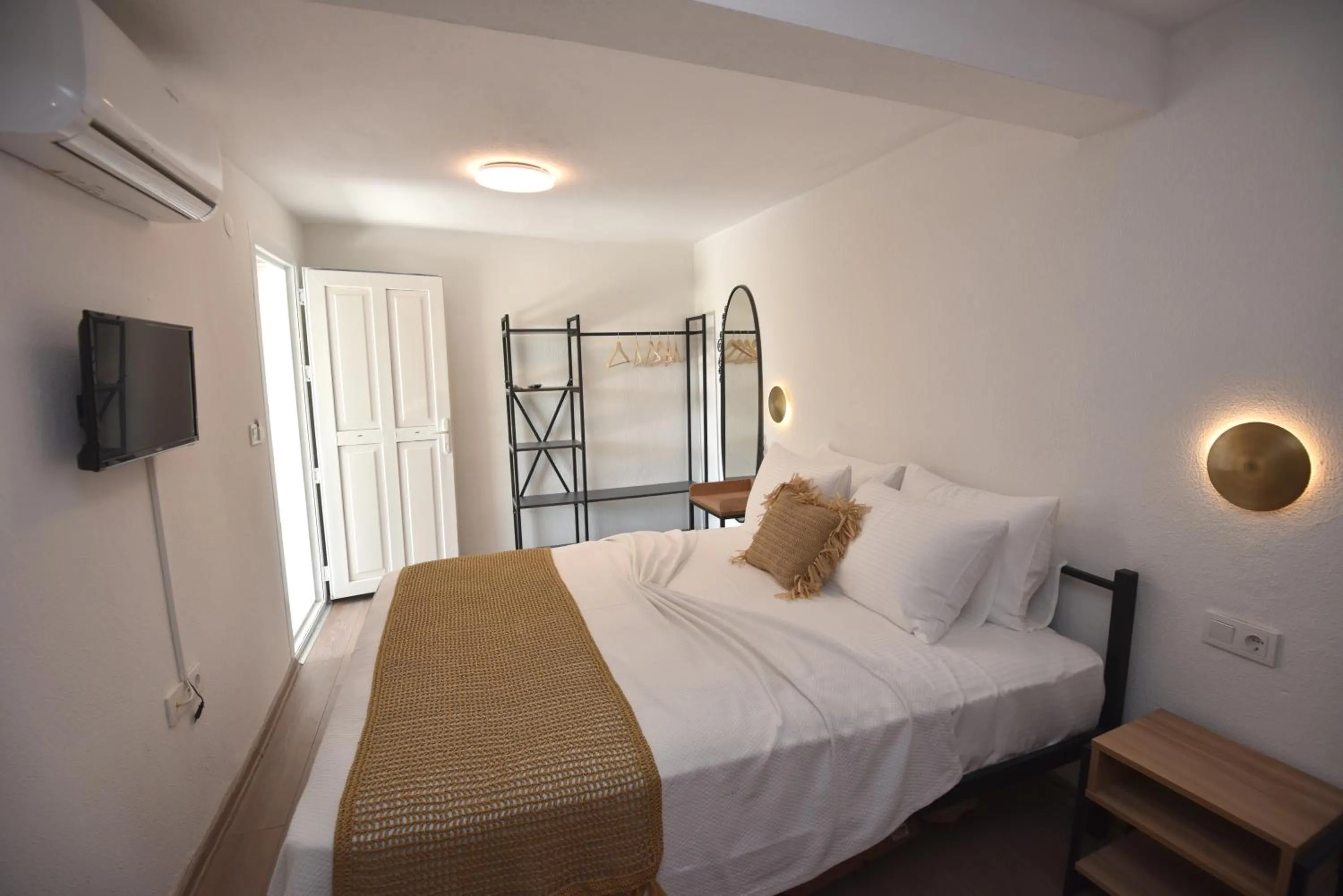 Bed in Benjamin Otel Gumusluk