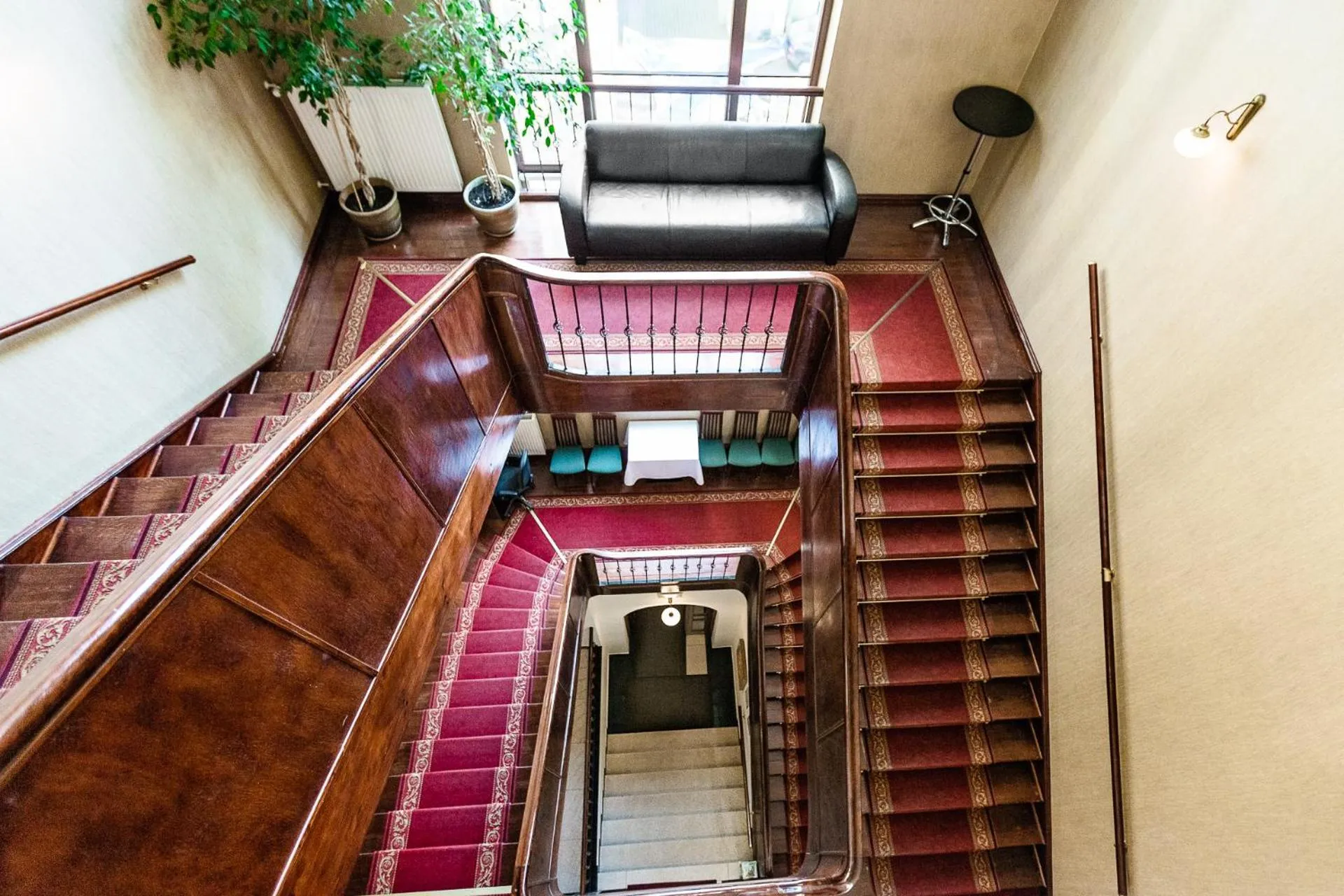 Bird's eye view in Hotel Atrium