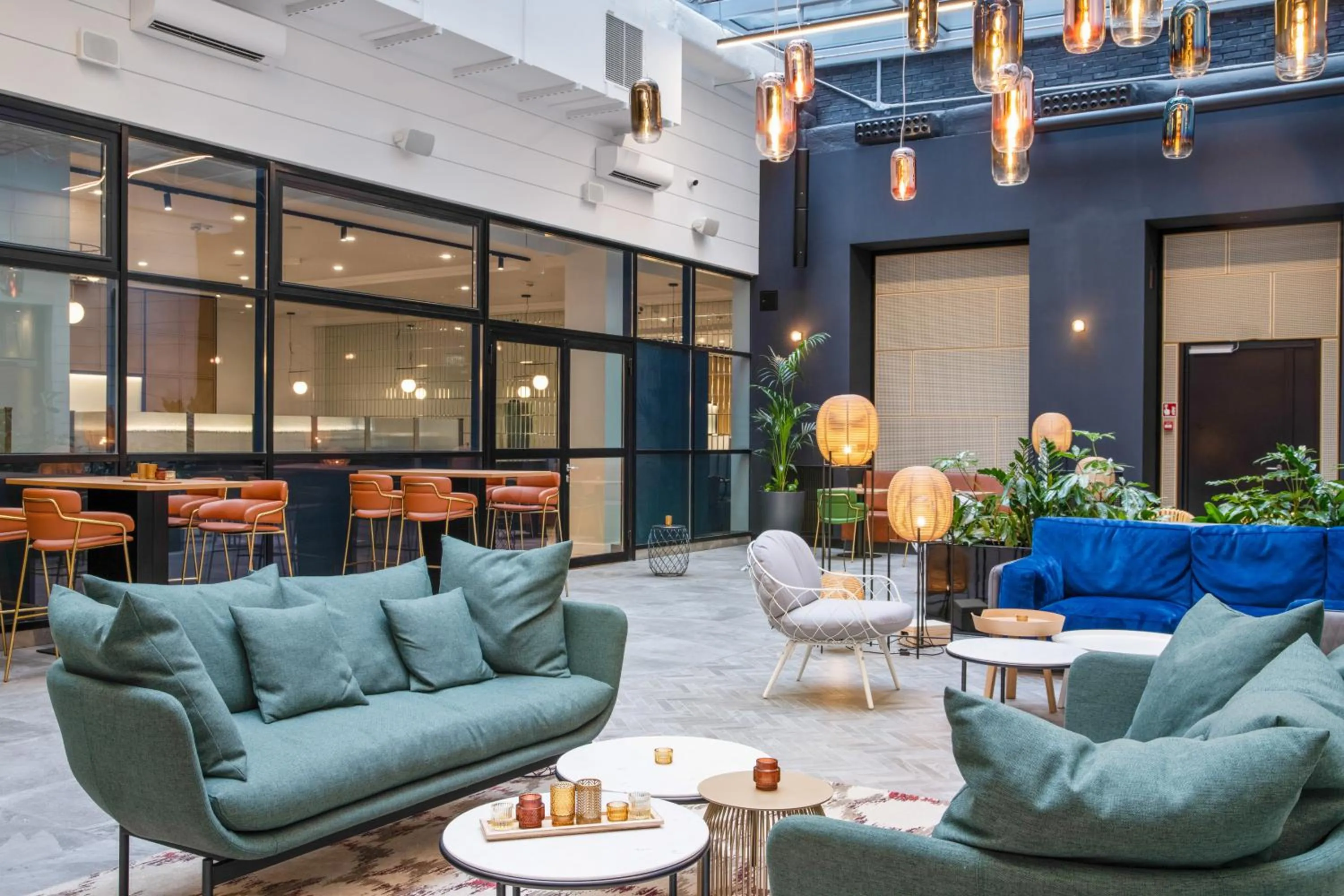 Restaurant/places to eat in Golden Tulip Warszawa Centrum