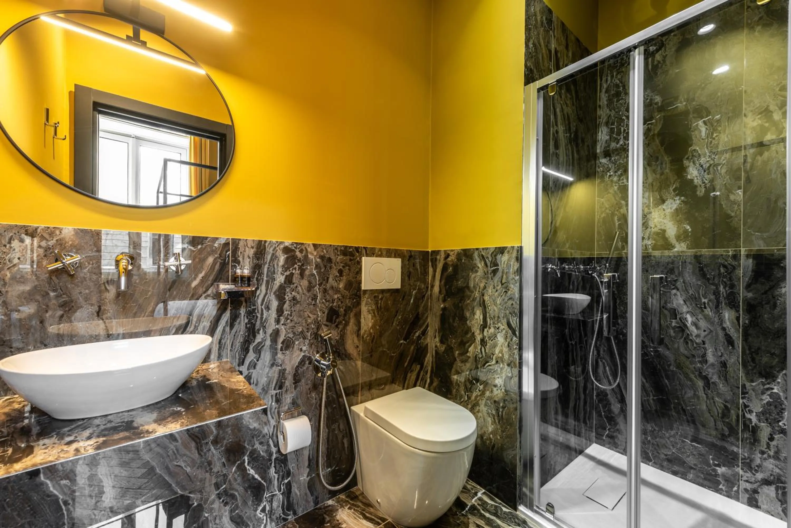 Bathroom in The Couper Castello