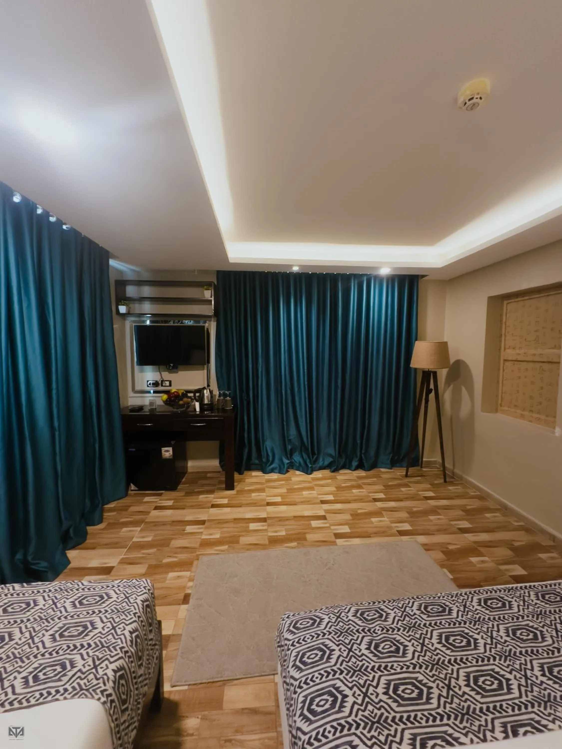 Bed in Turquoise Pyramids & Grand Egyptian museum view Hotel
