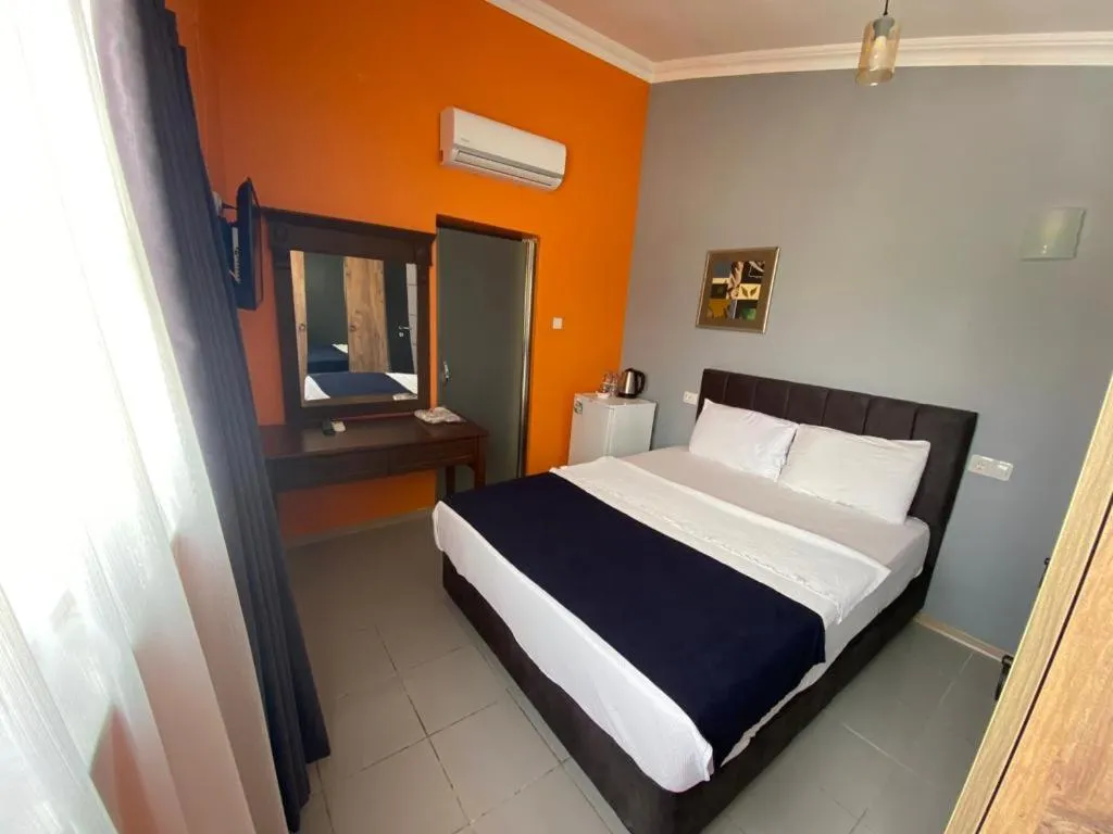 Photo of the whole room, Bed in City House Hotel