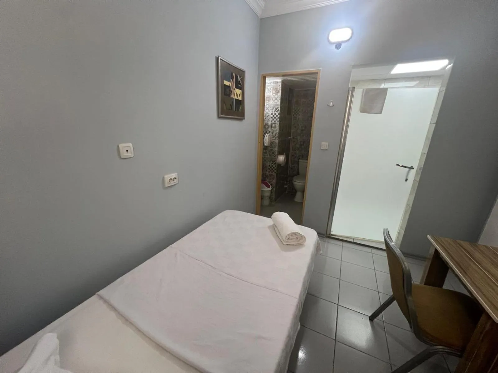 Bed in City House Hotel