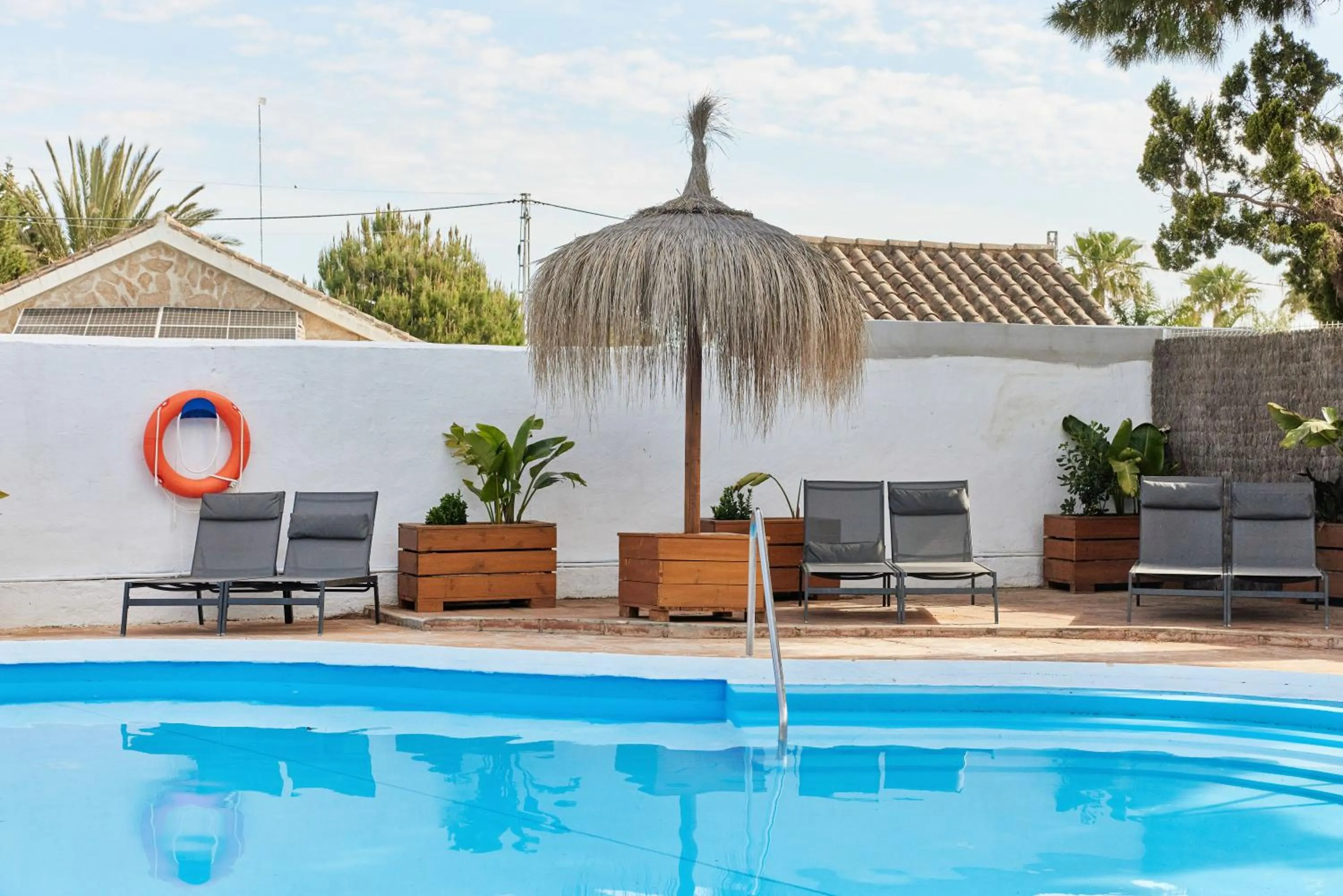 Swimming pool in TAIGA Conil