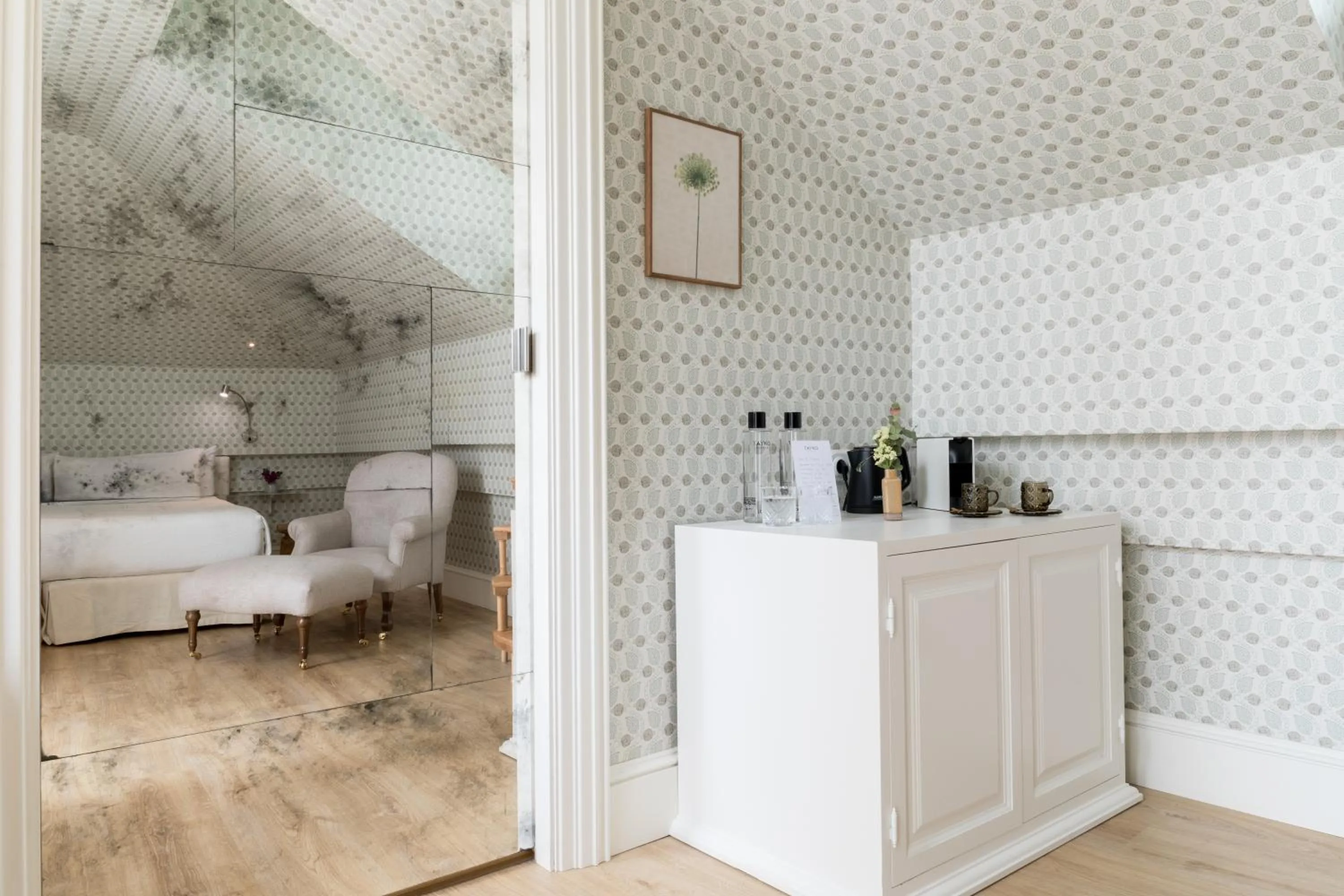 Bed in Hotel Tayko Sevilla