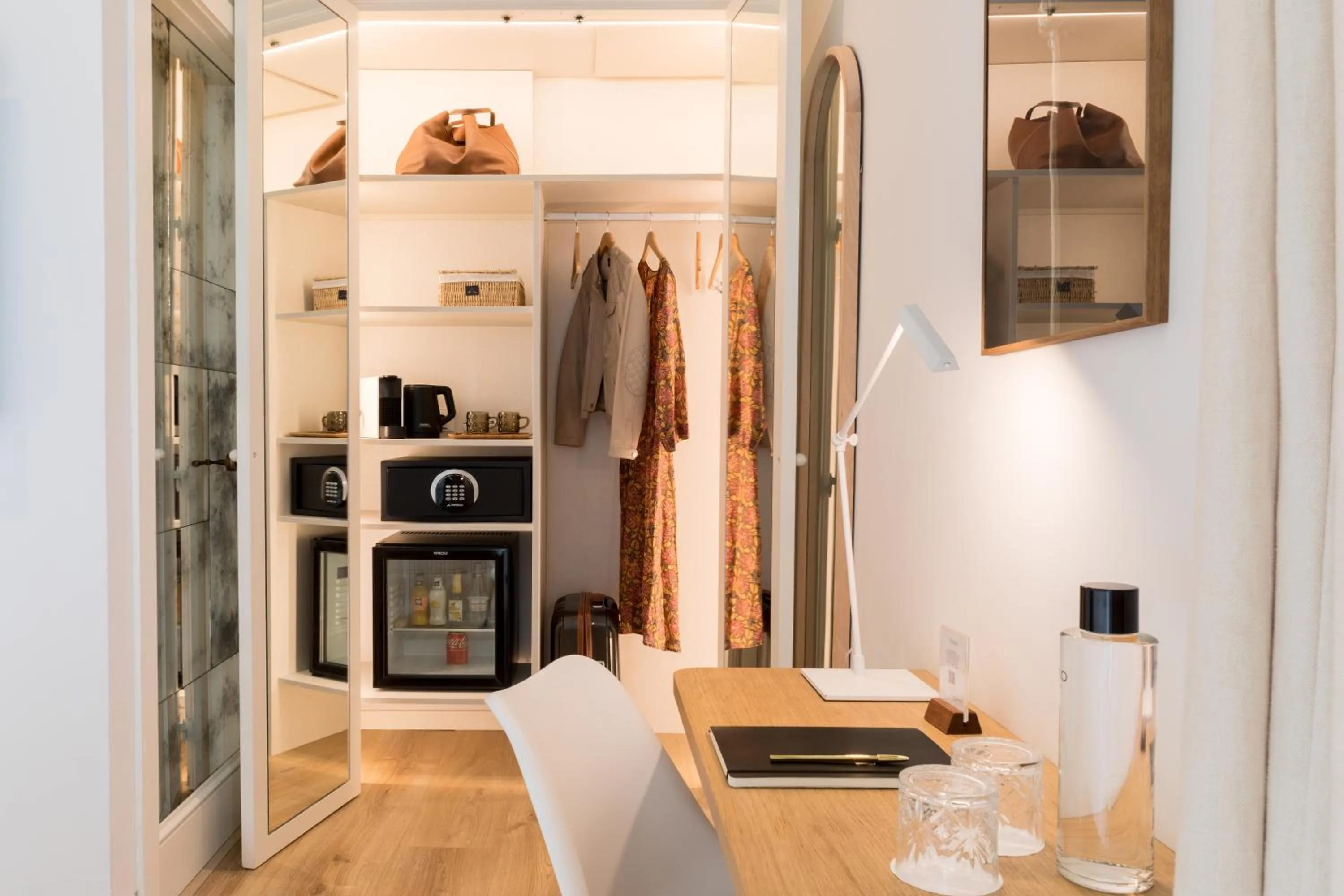 Decorative detail in Hotel Tayko Sevilla