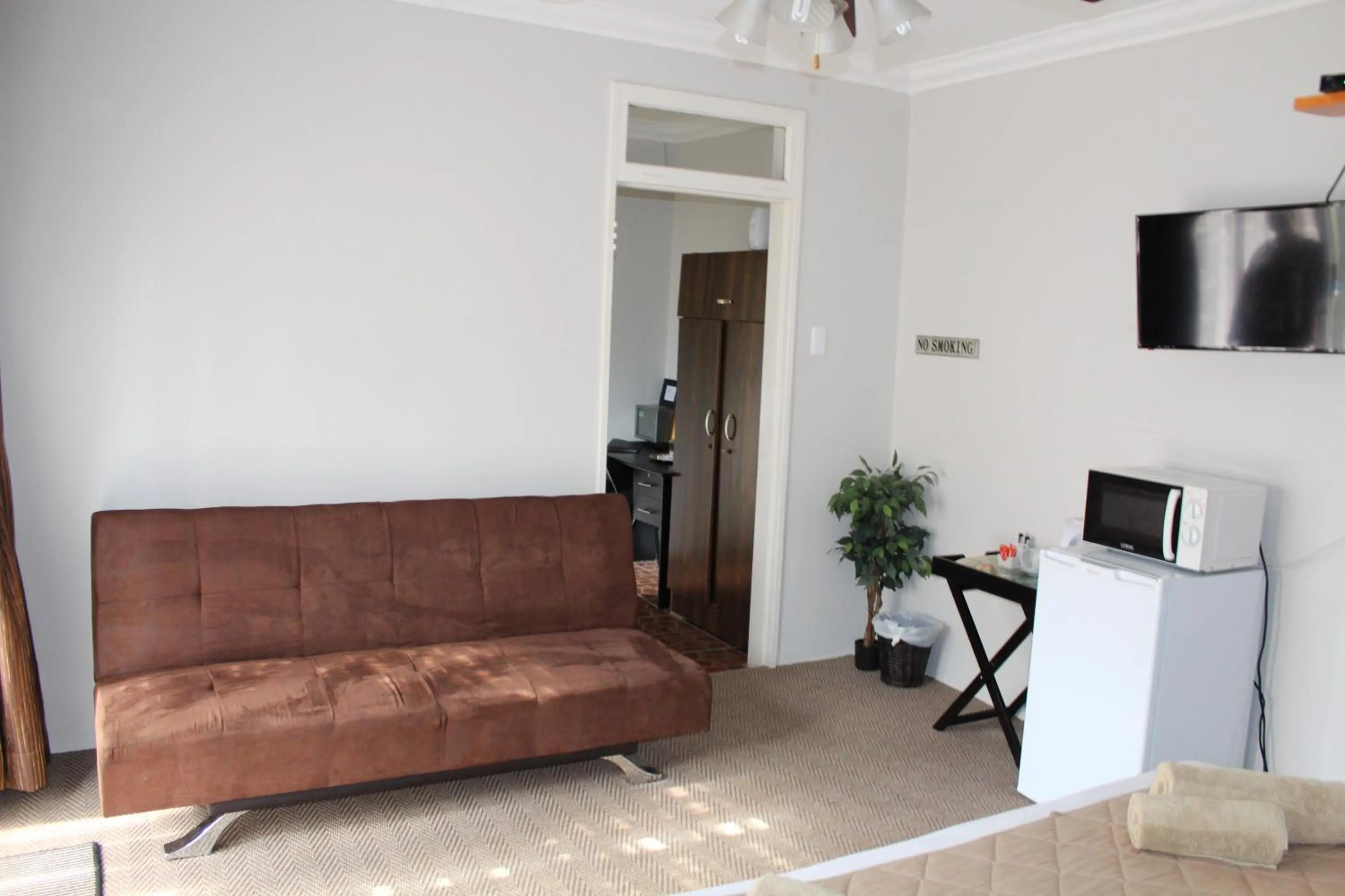 Bed in Danlee Overnight Accommodation