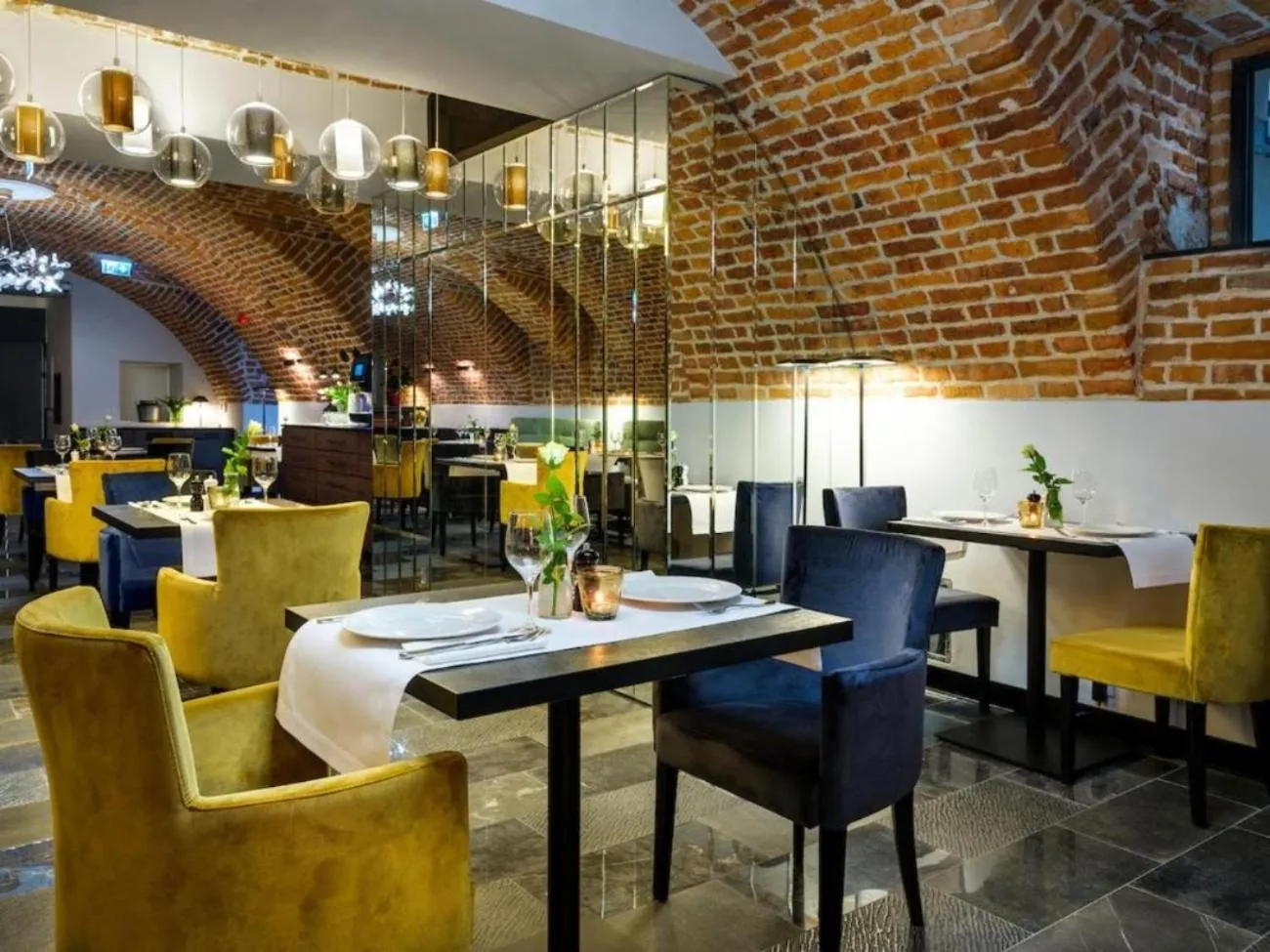 Restaurant/places to eat in Hotel Logos Kraków