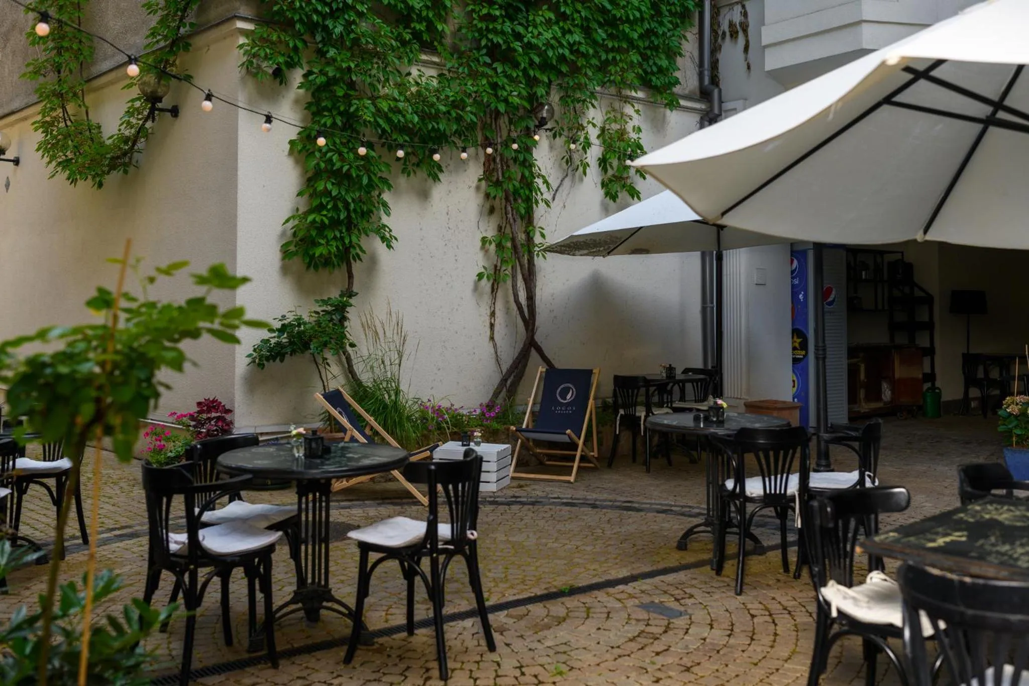 Patio in Hotel Logos Kraków