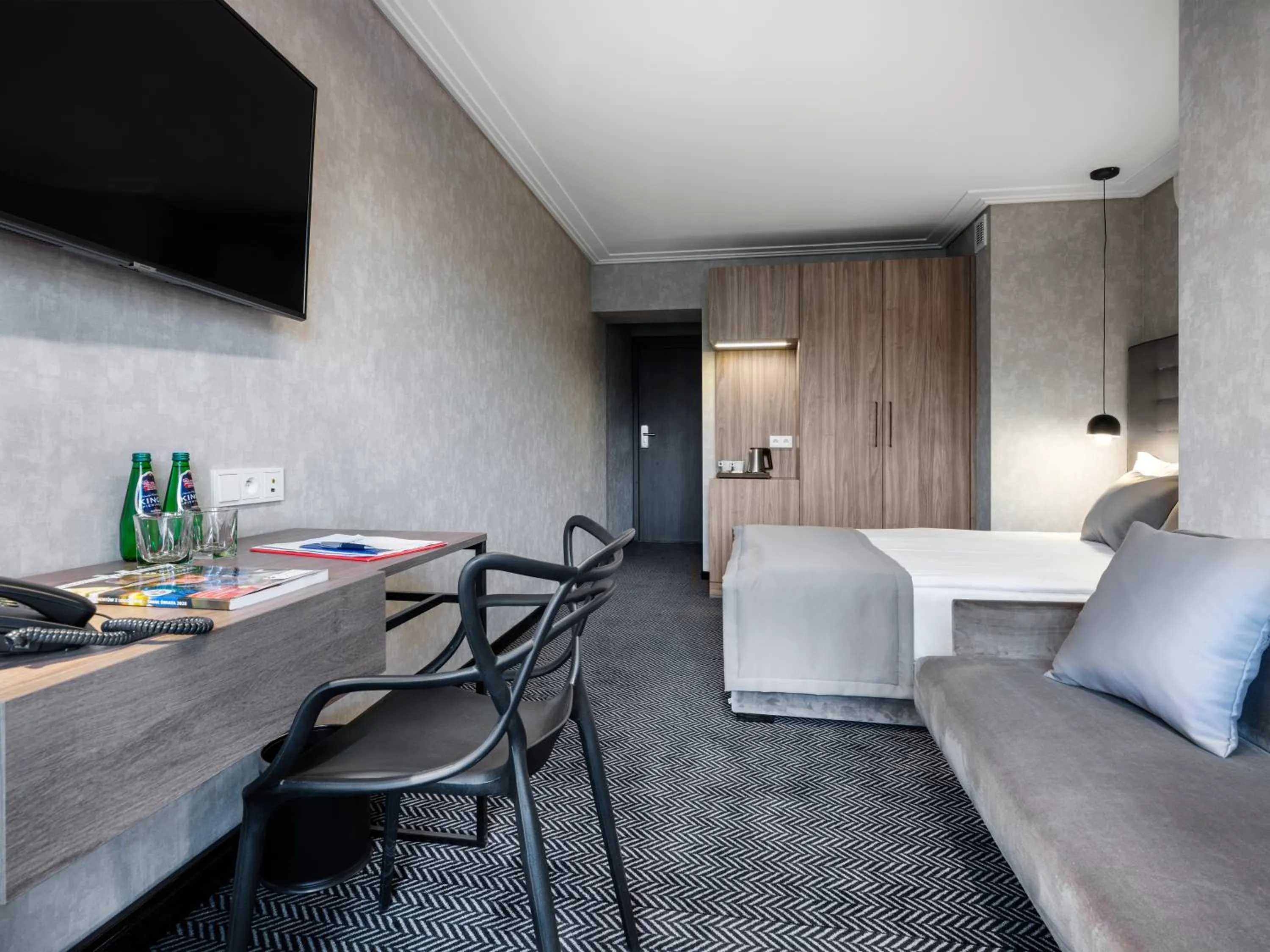 Photo of the whole room in Hotel Logos Kraków