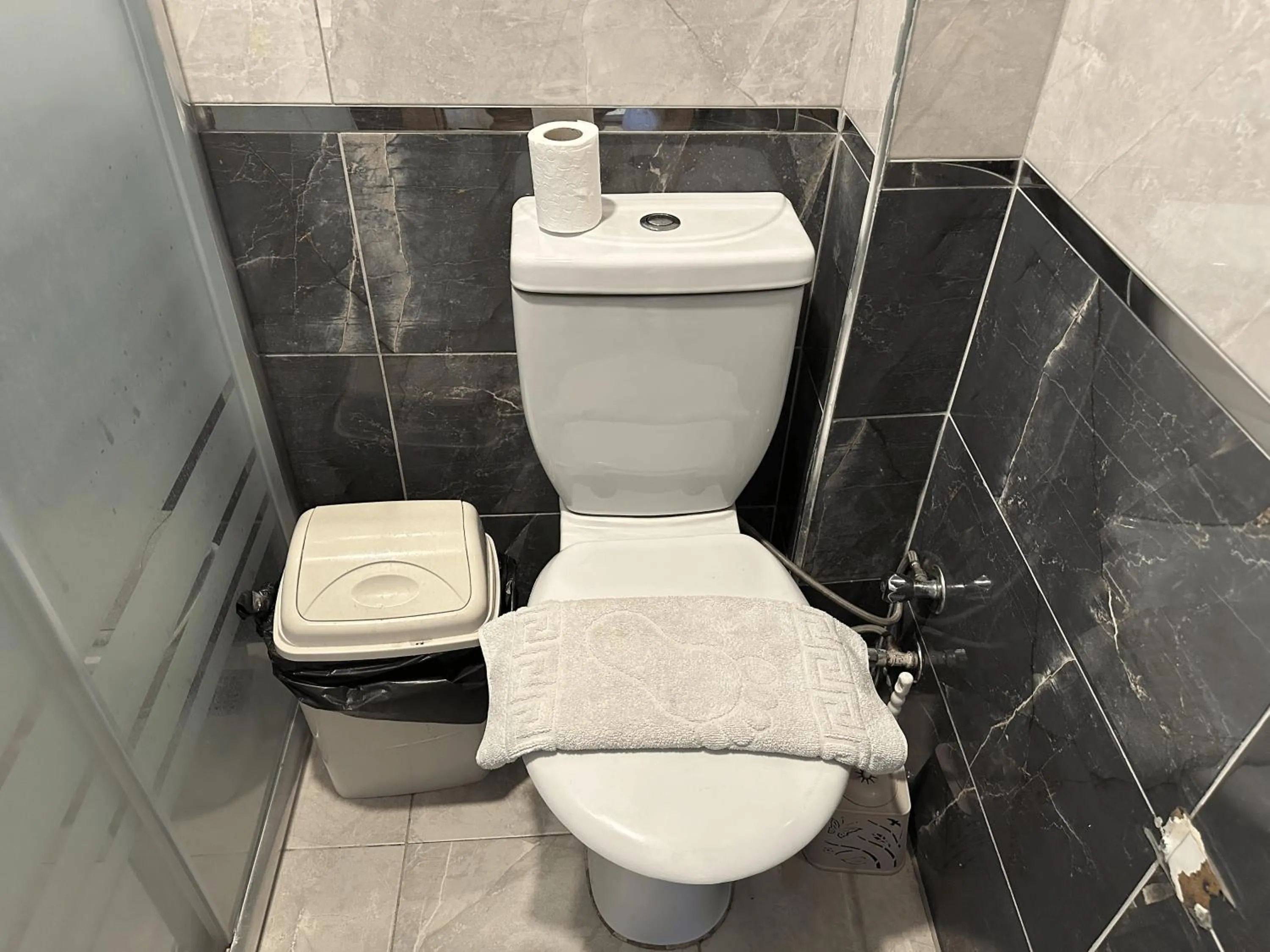 Toilet in Mr Lion Kumkapı Otel