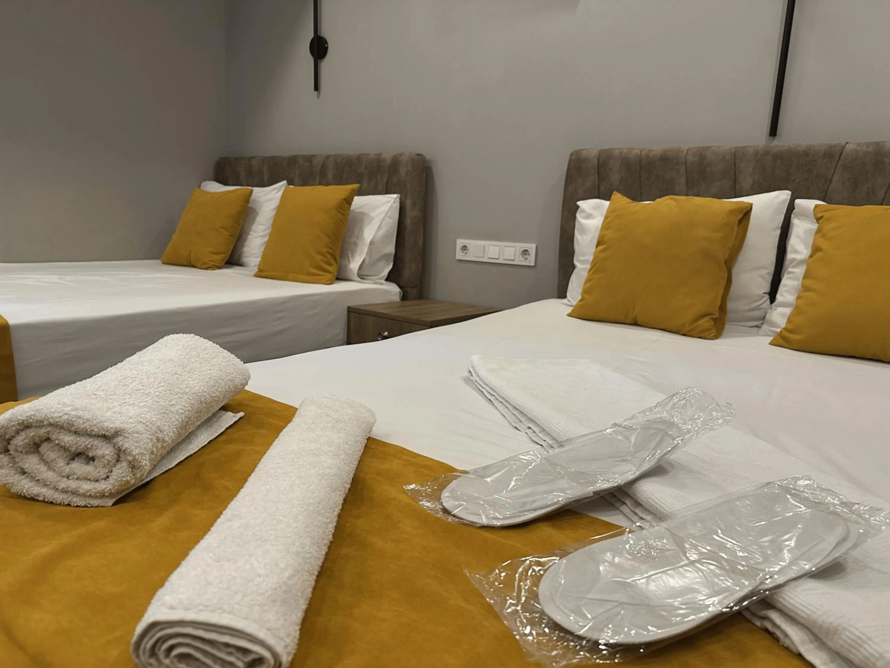 Photo of the whole room in Mr Lion Kumkapı Otel