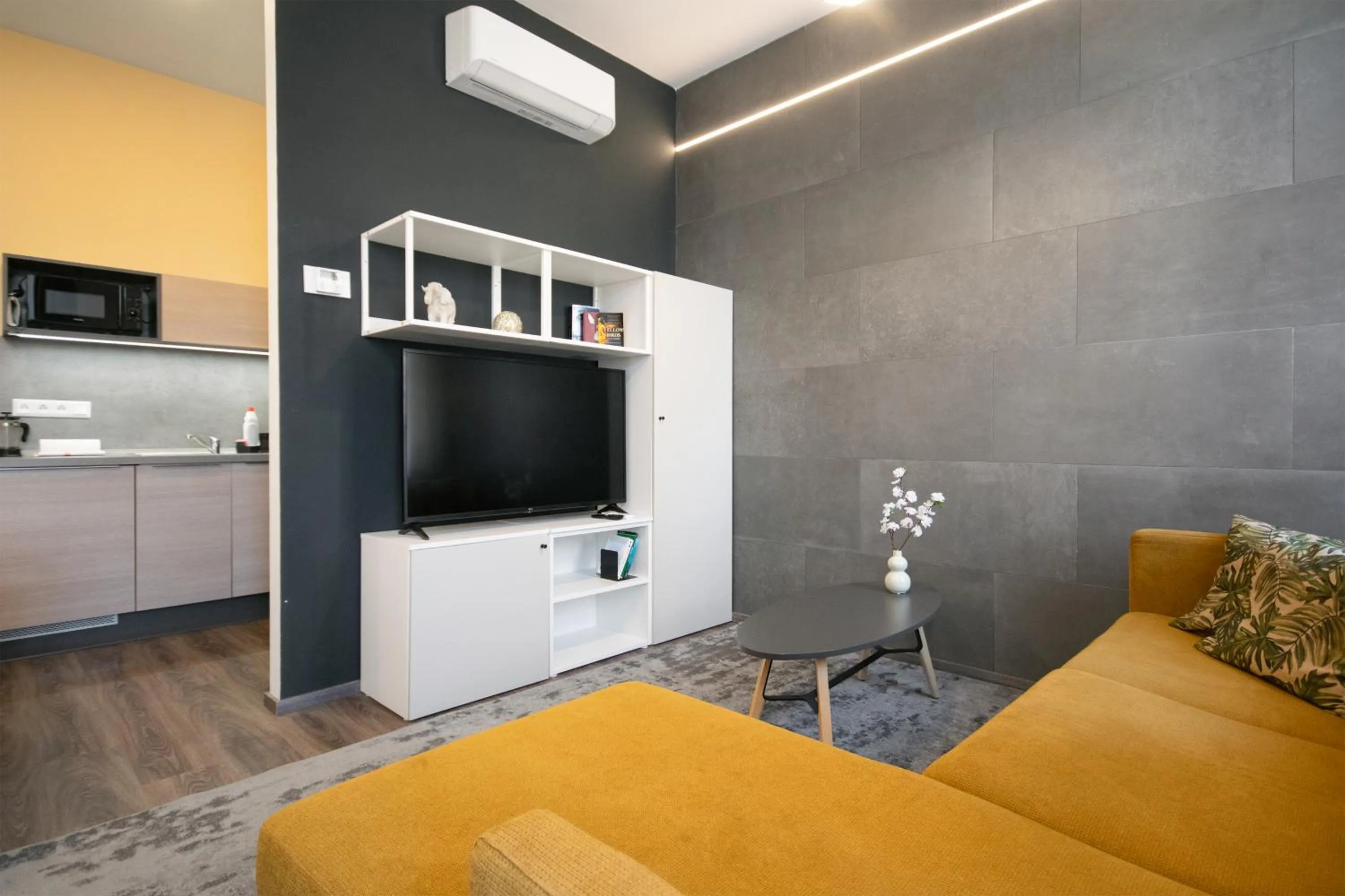 Kitchen or kitchenette in CORU House