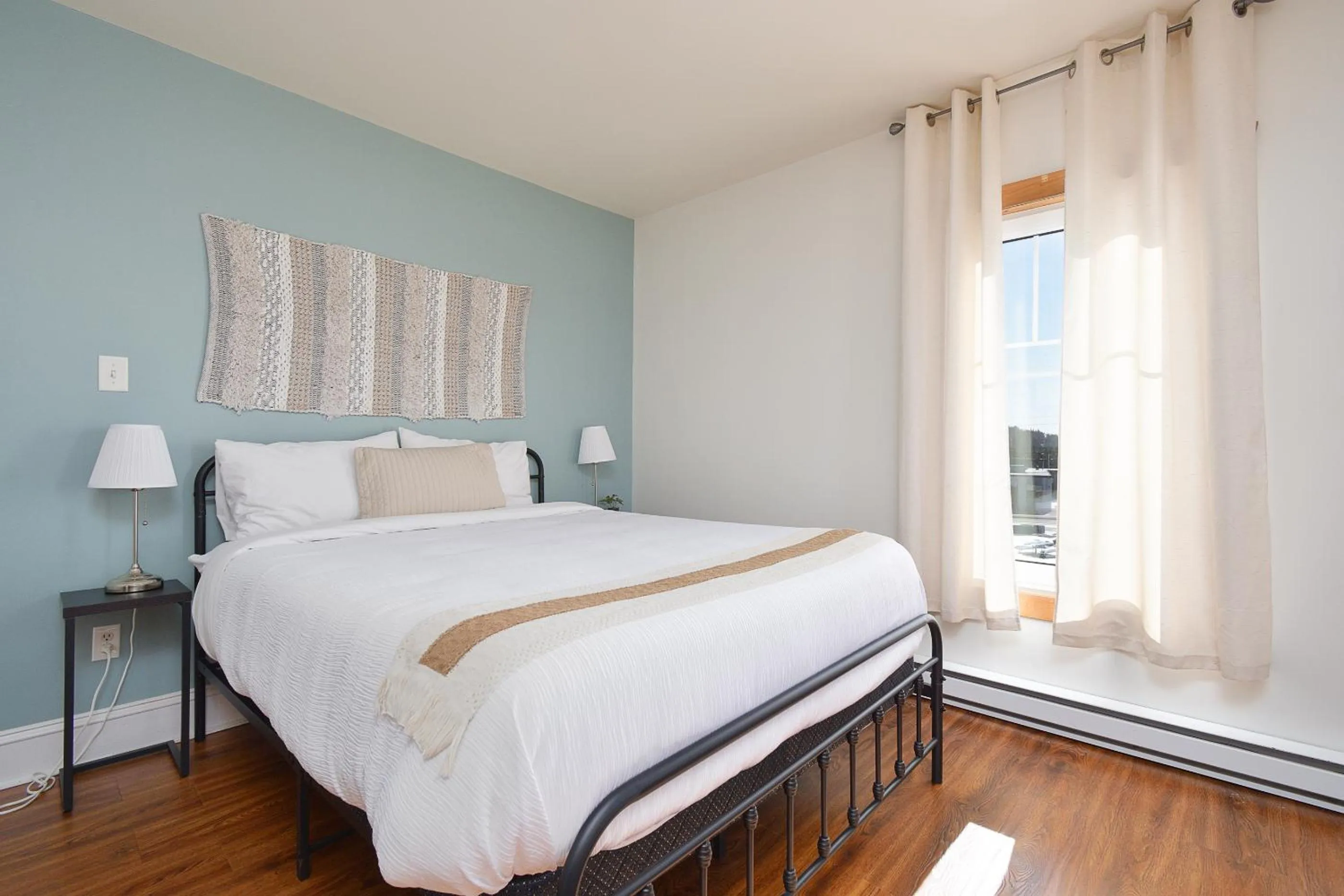 Bed in Pepperell Place Inn Inc.