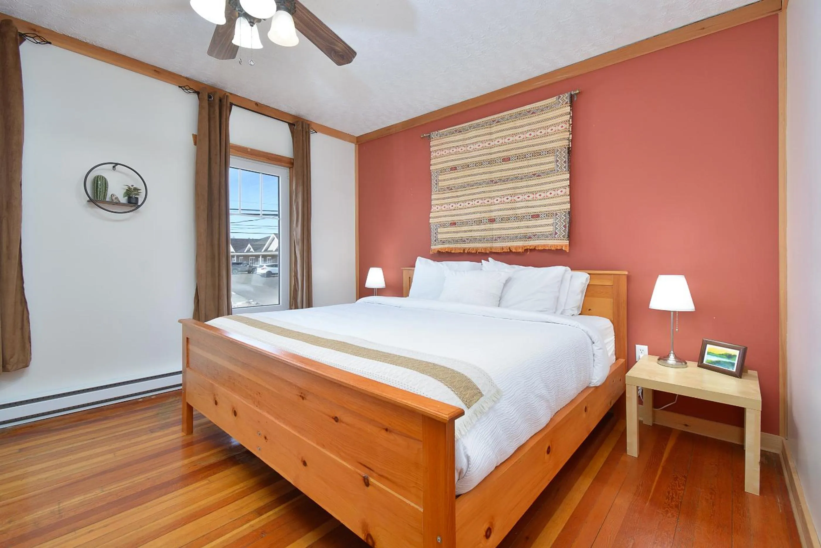 Bed in Pepperell Place Inn Inc.