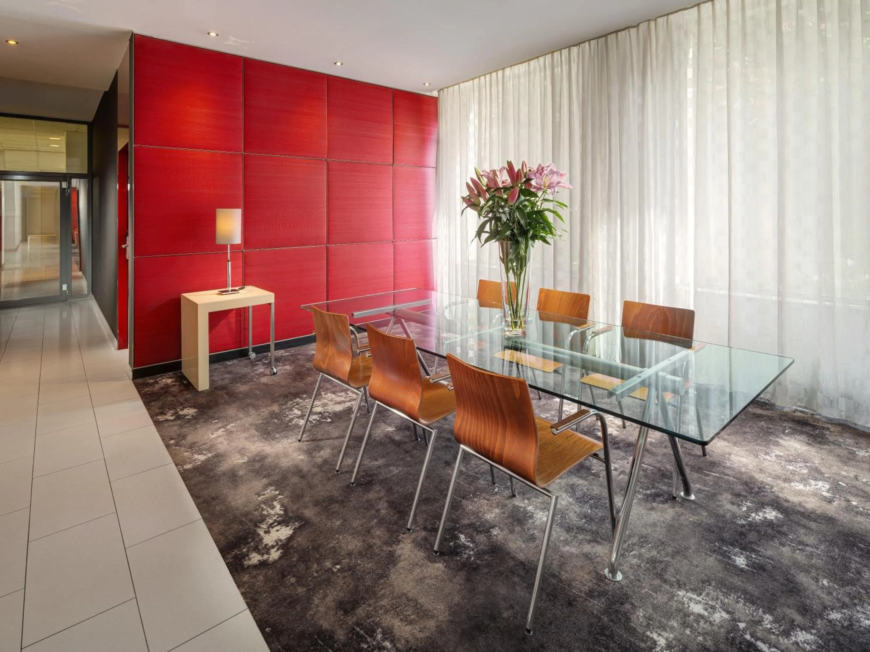 Lobby or reception in Mamaison Residence Diana