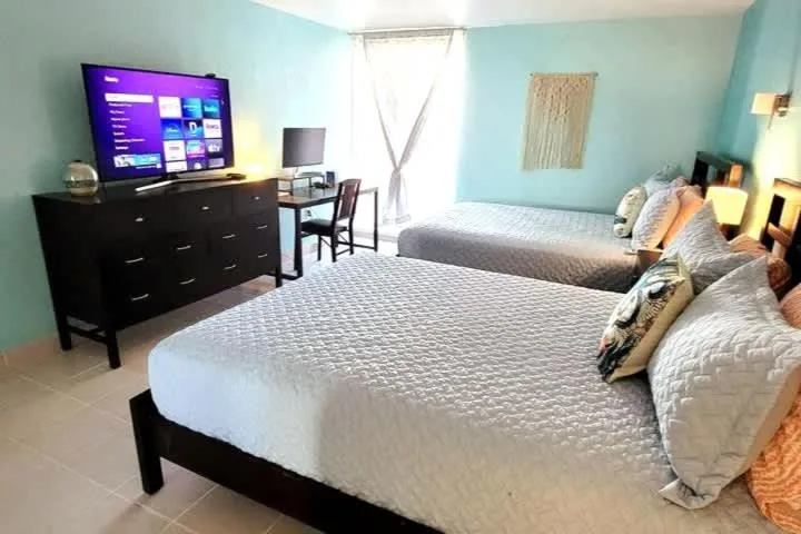 Bed in Bahia Mar #426