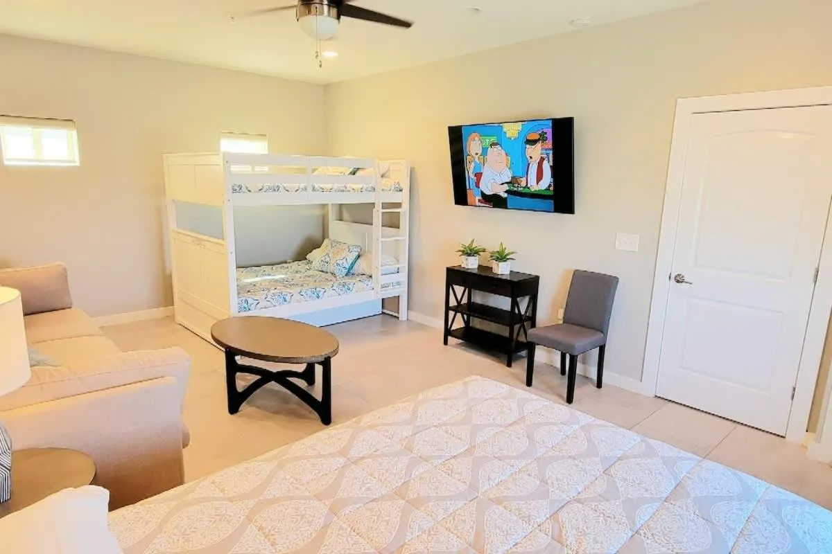 Bed in Bungalow Tarvana #2