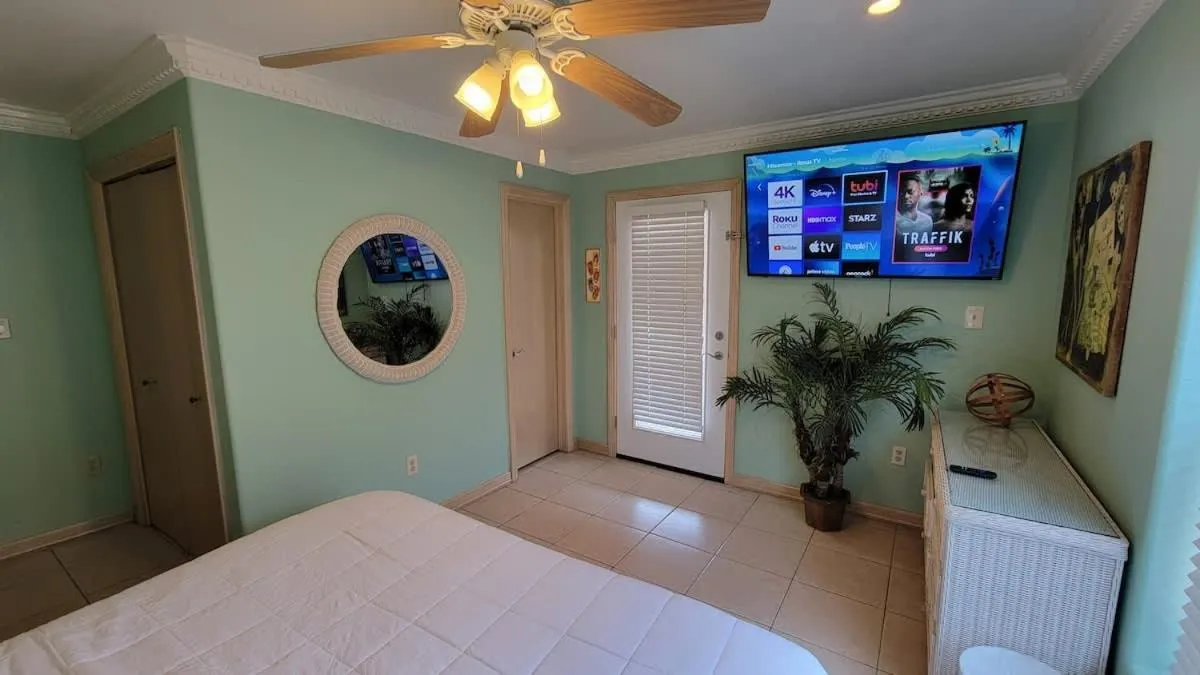 Bed in Campeche Triplex Unit A