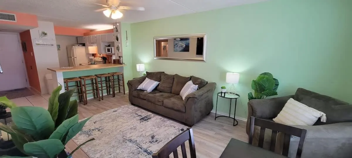 Living room in Gulfview II #408