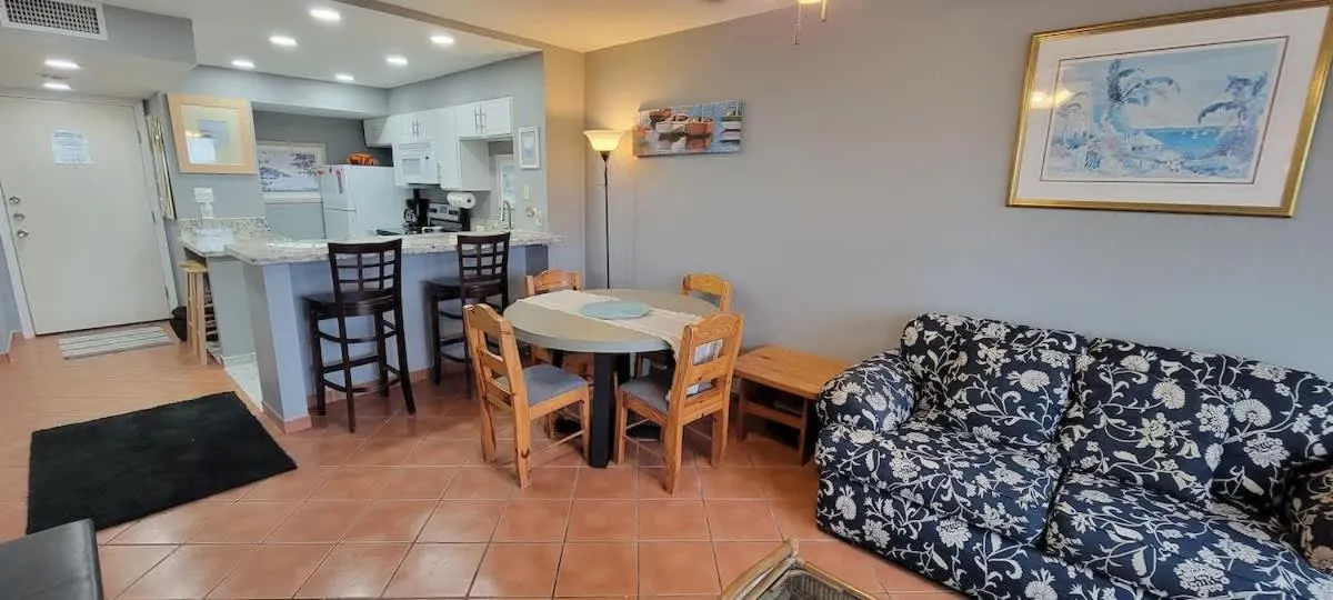 Dining area in Gulfview II #604